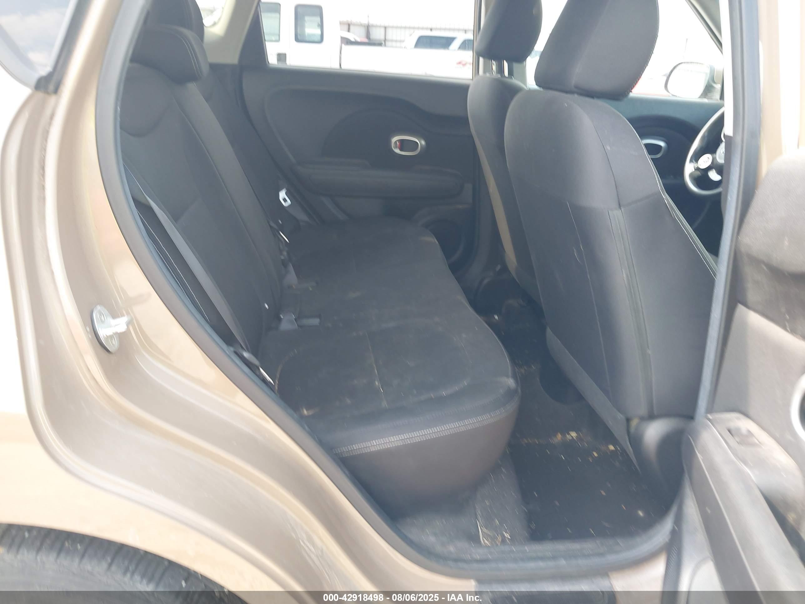 KIA SOUL image 8