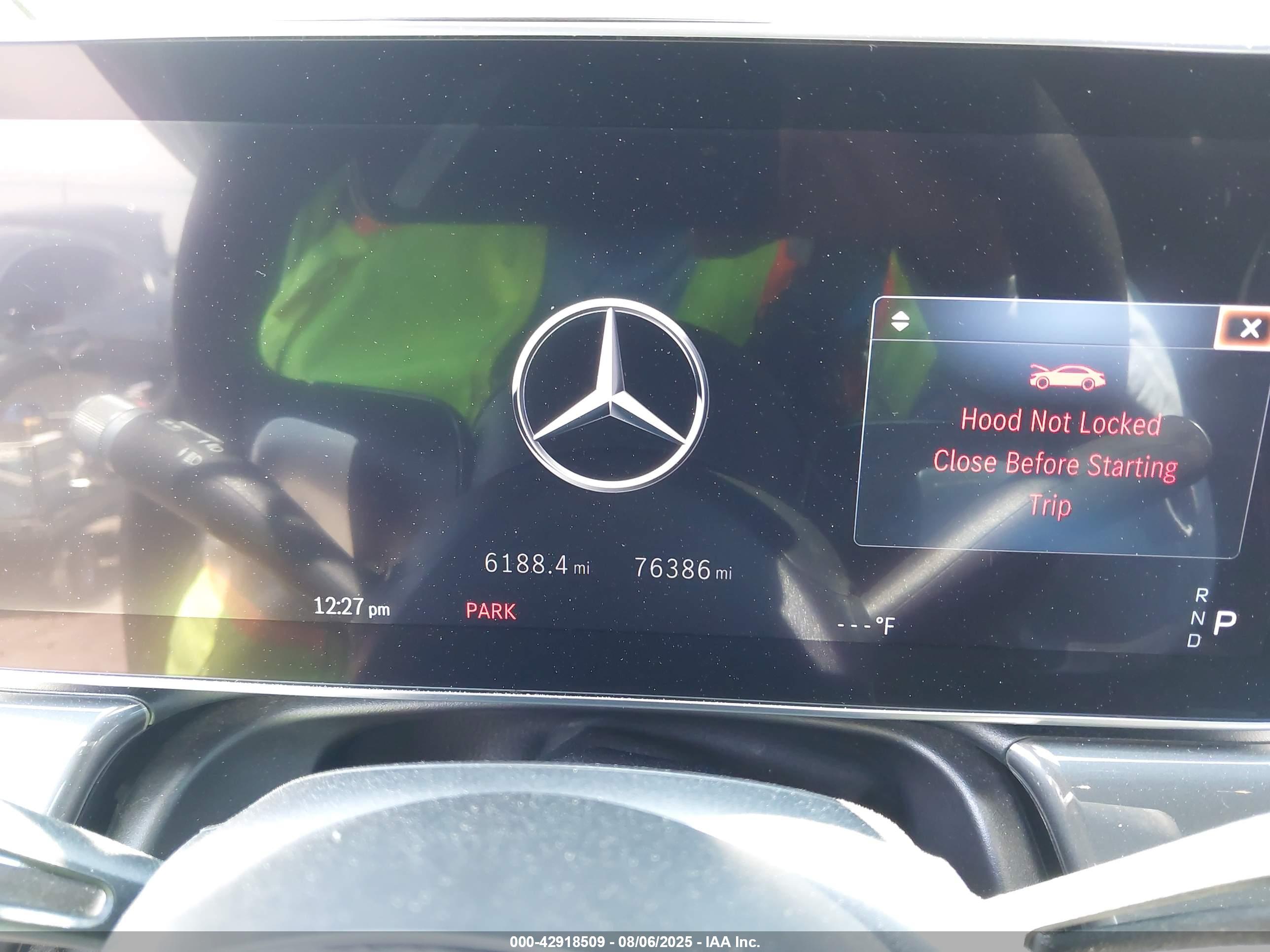 MERCEDES-BENZ EQS image 7