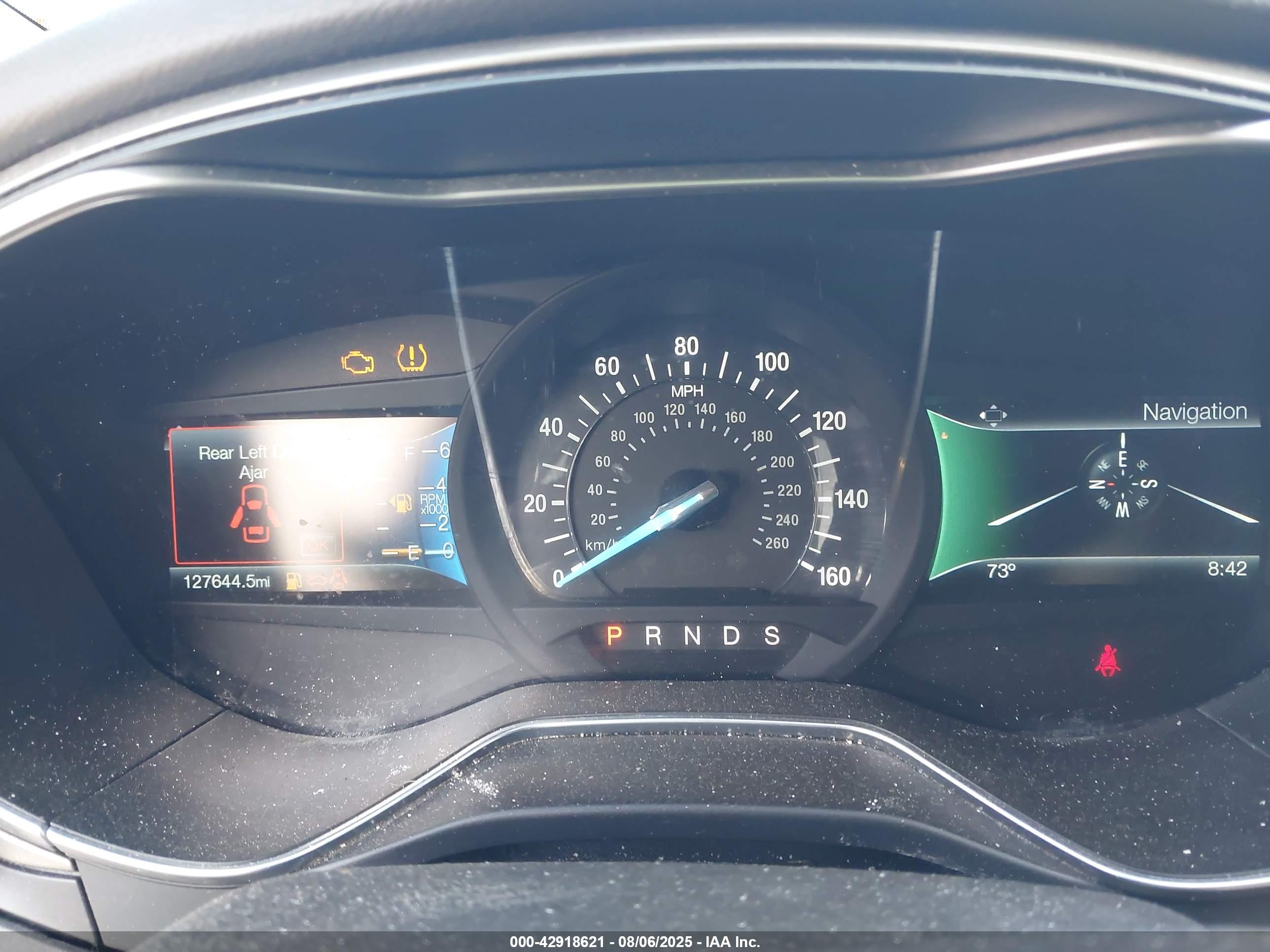 FORD FUSION image 7
