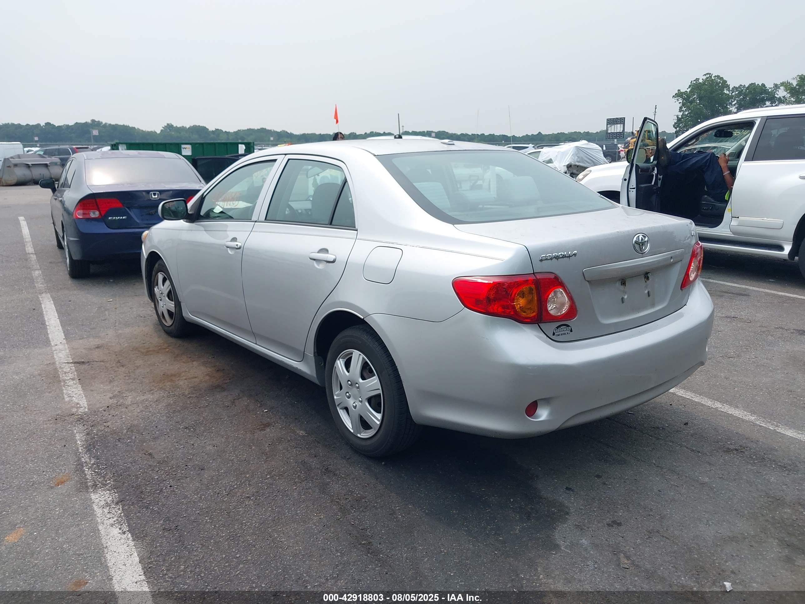 TOYOTA COROLLA image 3