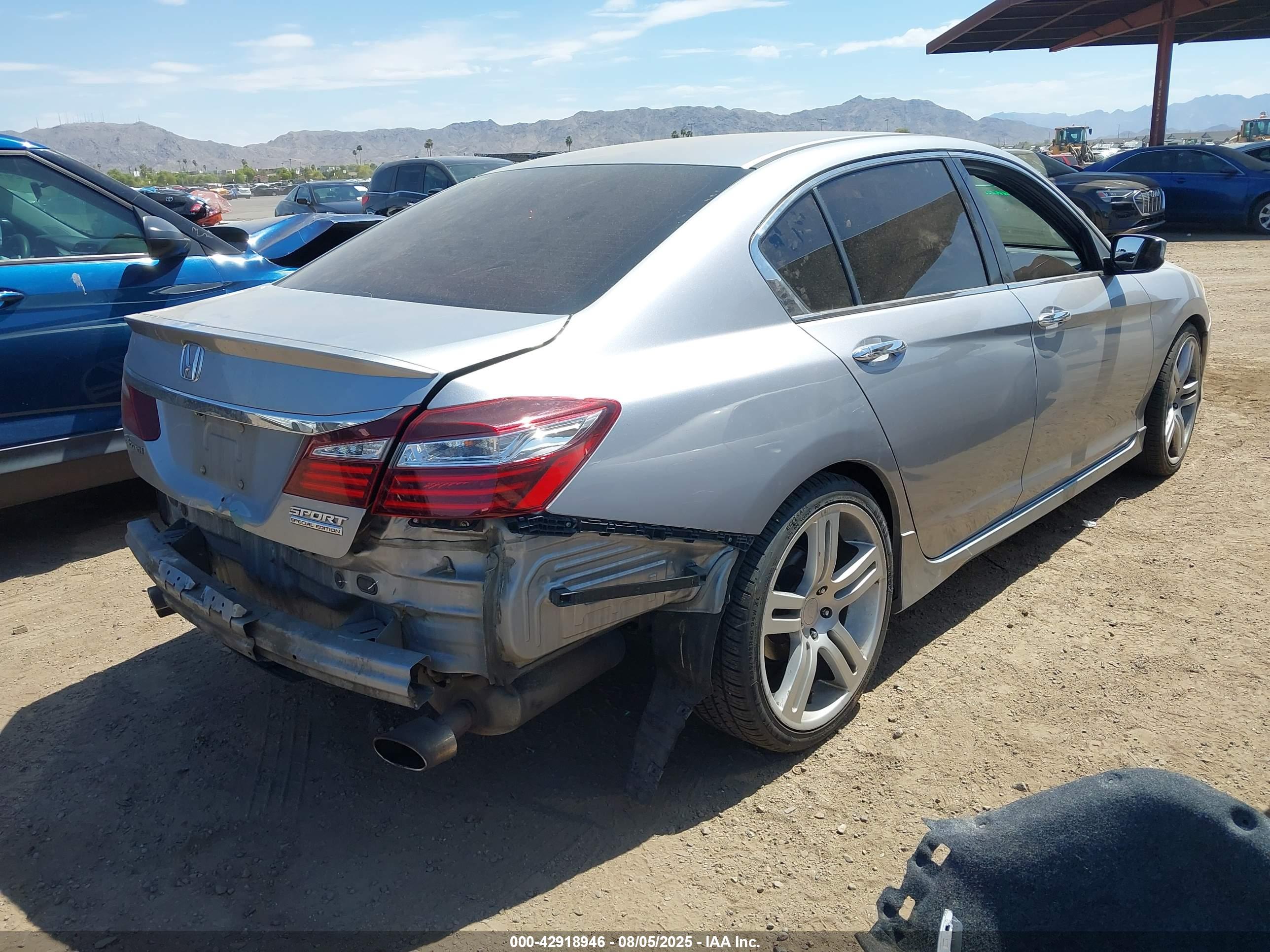 HONDA ACCORD image 4