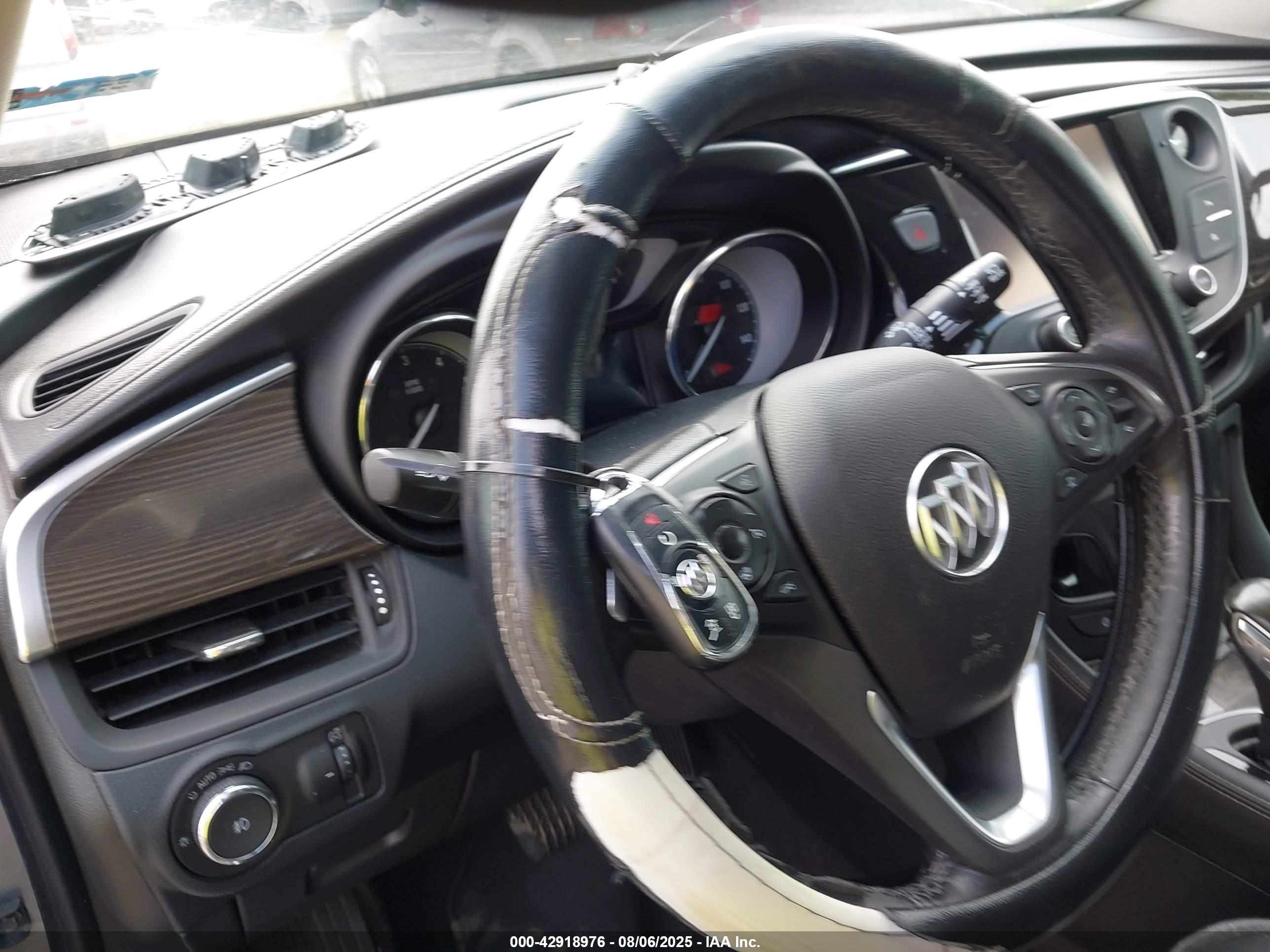 BUICK ENVISION image 11