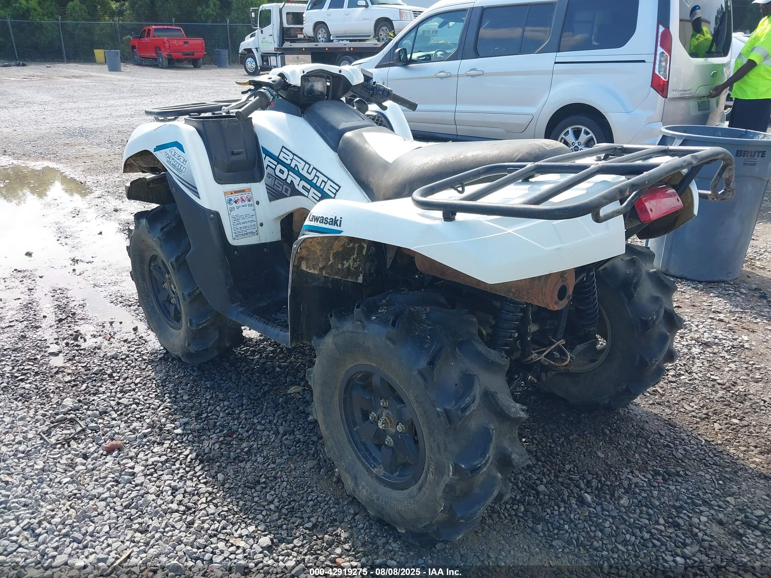 KAWASAKI KVF750 image 3