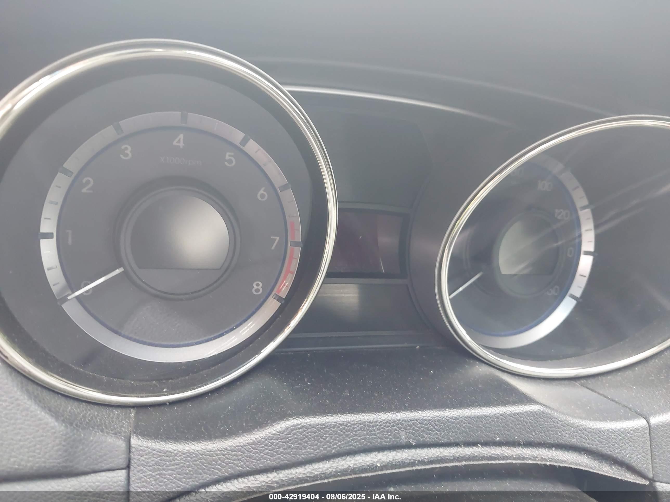 HYUNDAI SONATA image 7