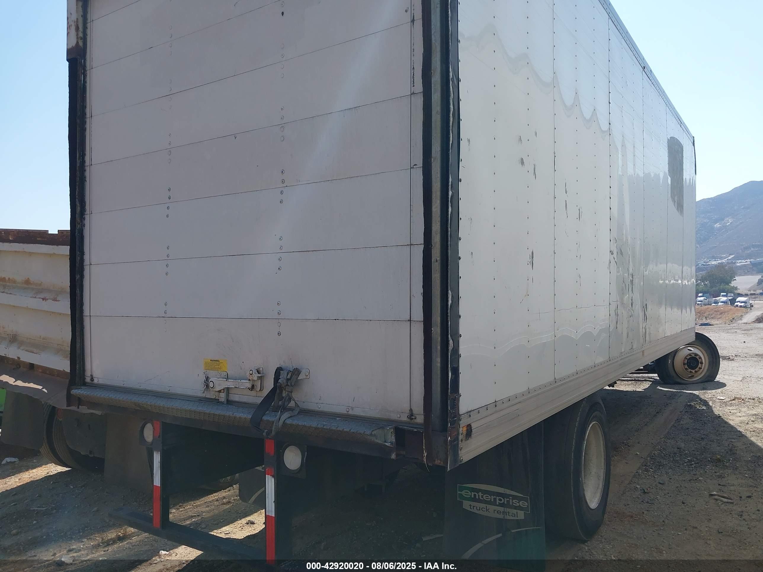 HINO 258/268 image 4