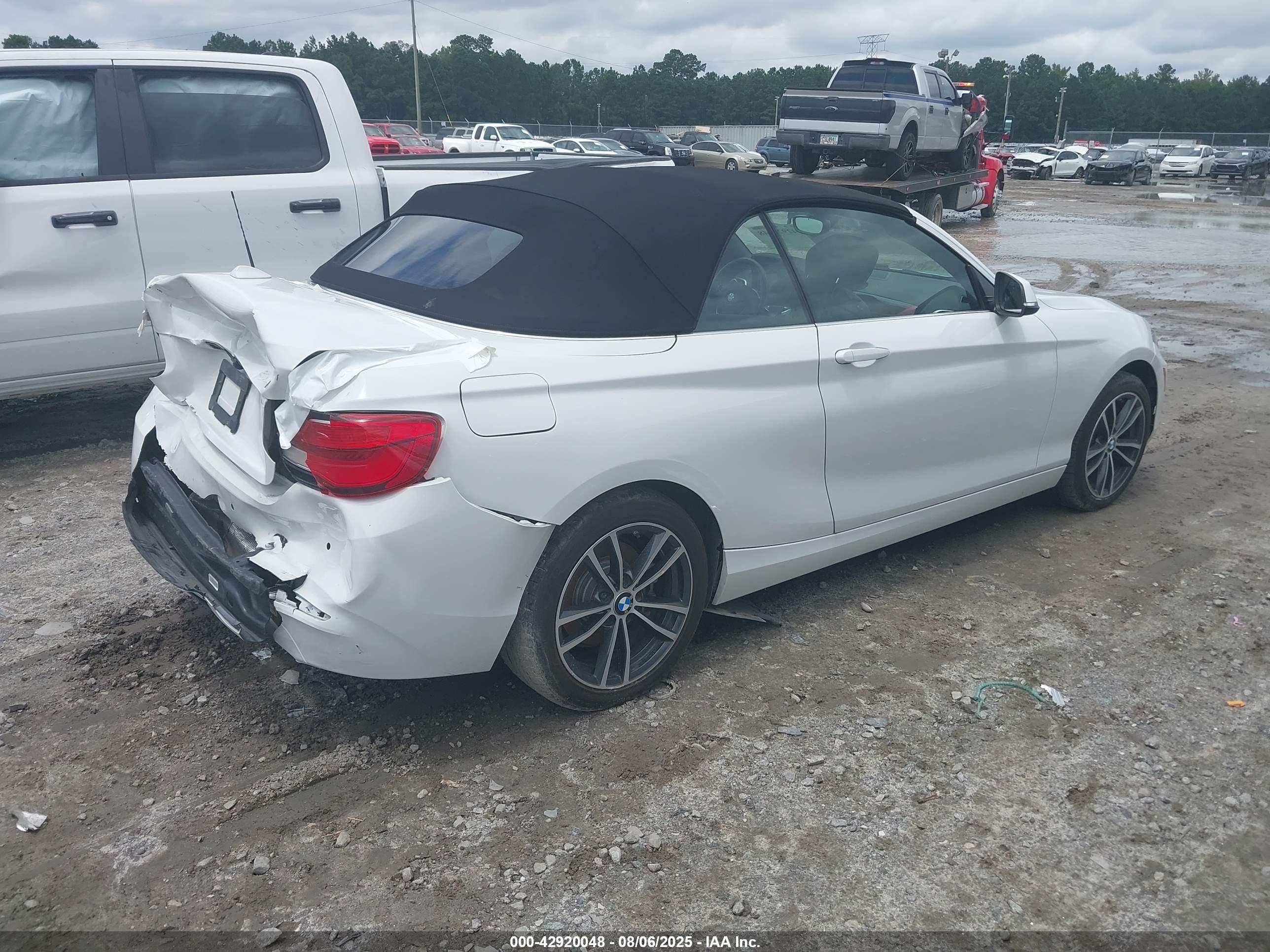 BMW 230I image 4