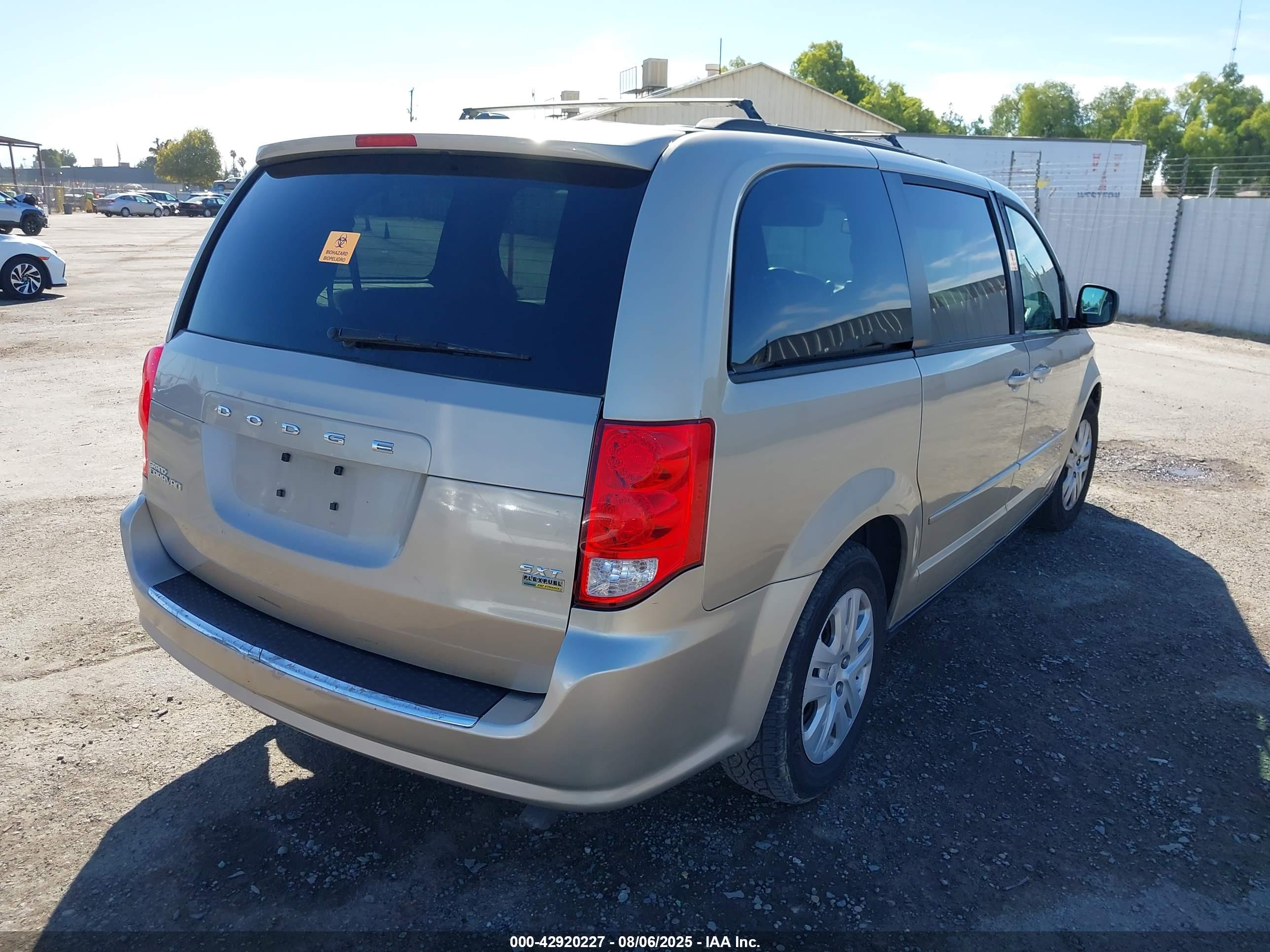 DODGE GRAND image 4