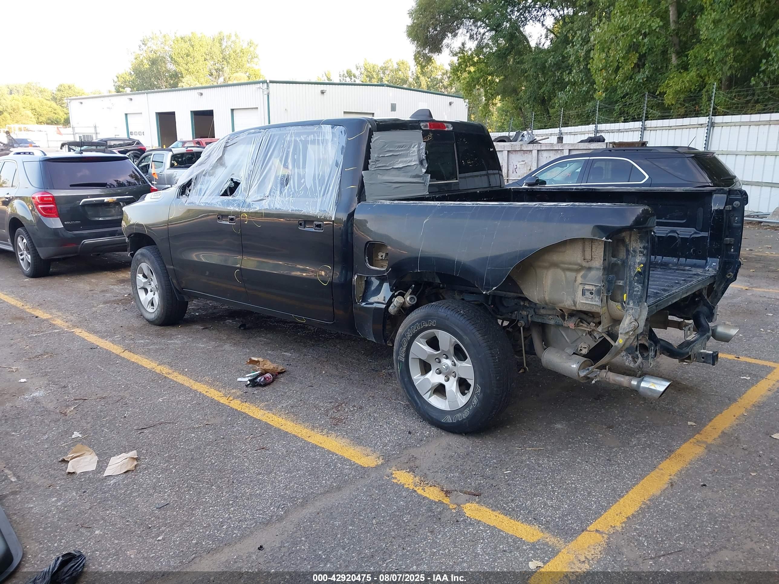 RAM 1500 image 3
