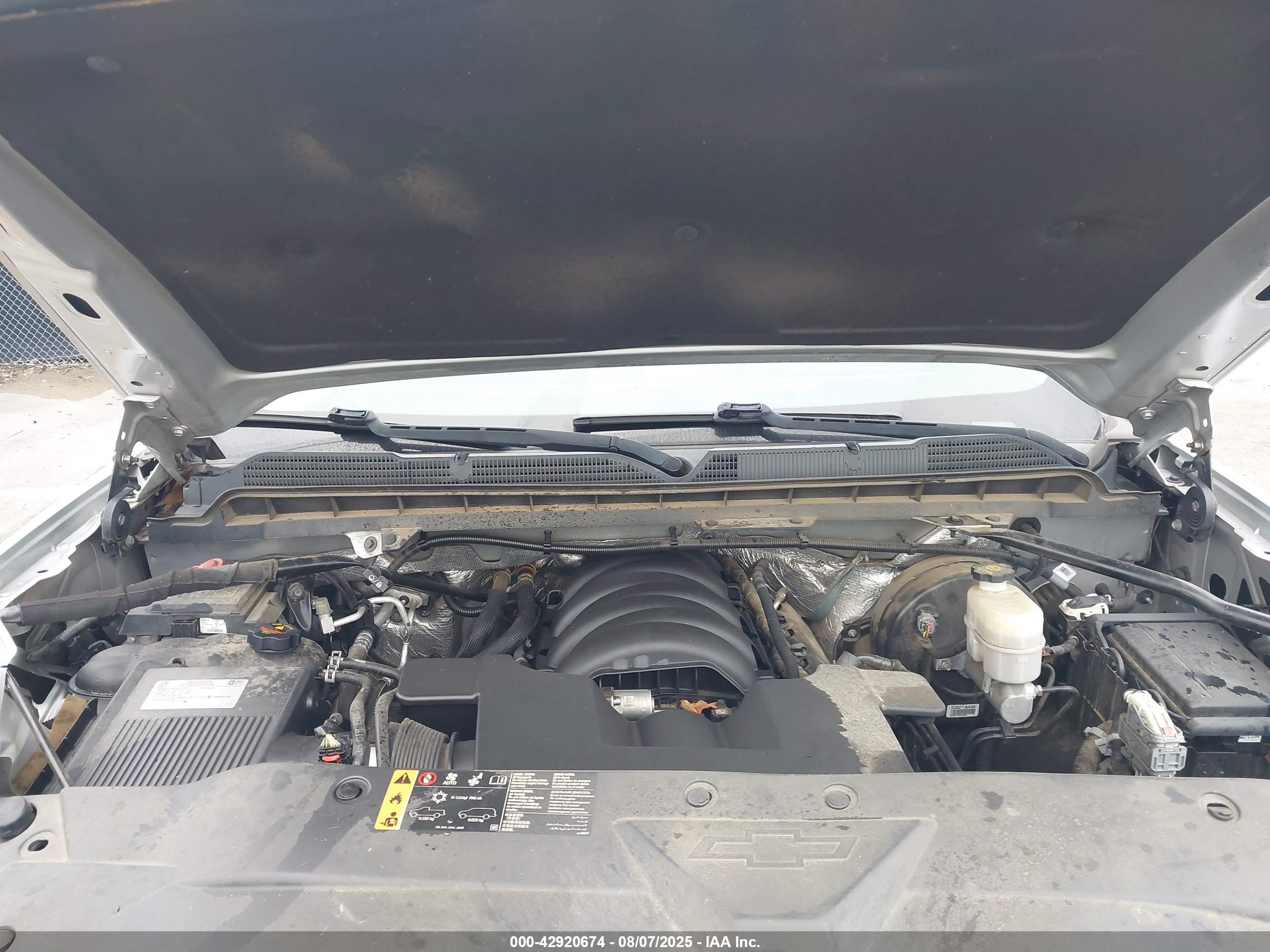 CHEVROLET SILVERADO image 10