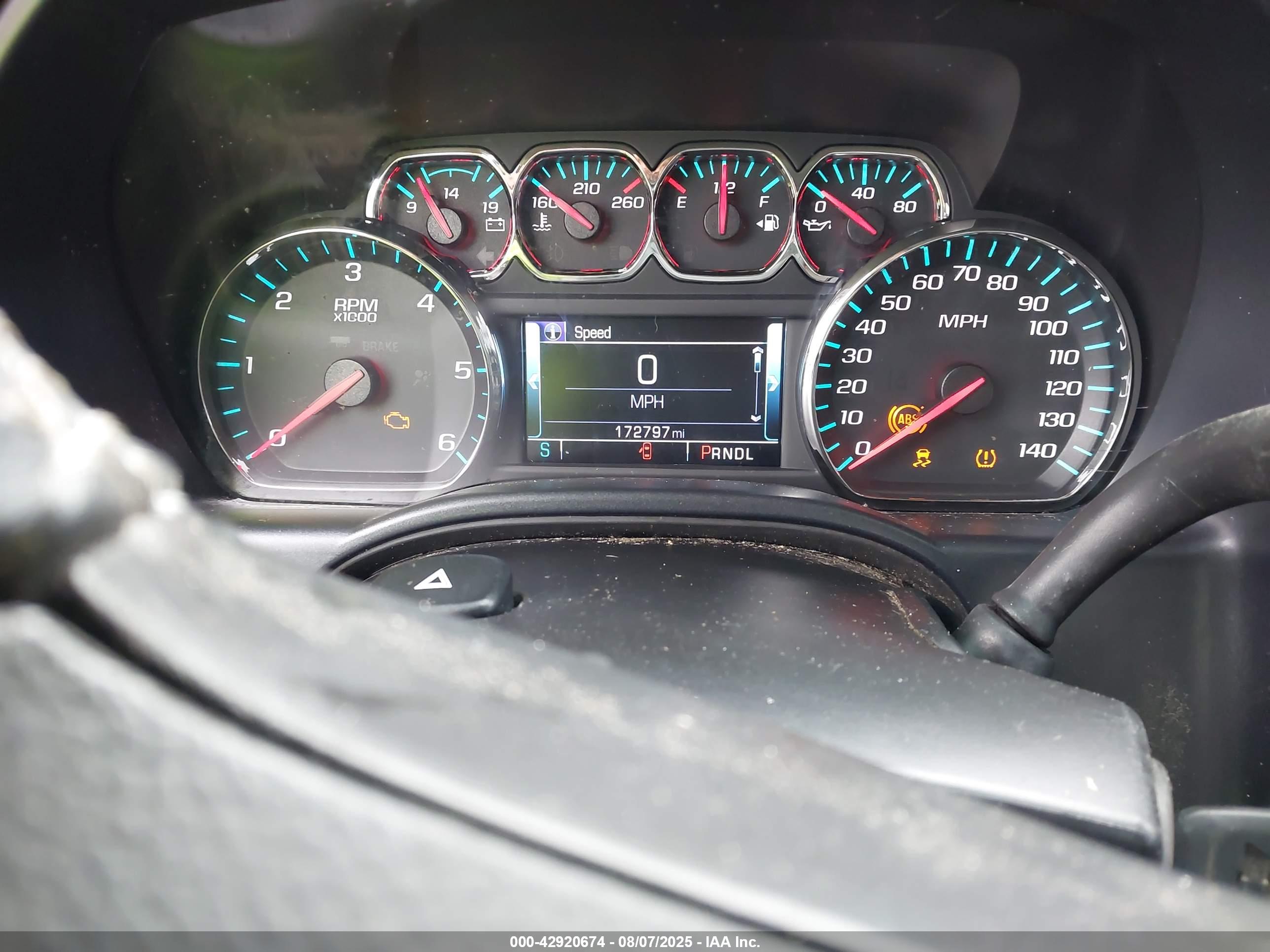 CHEVROLET SILVERADO image 7