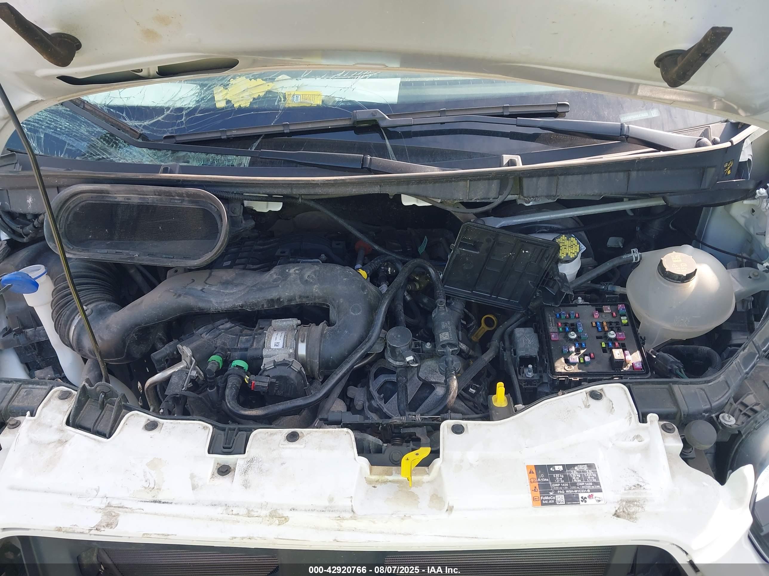FORD TRANSIT-350 image 10