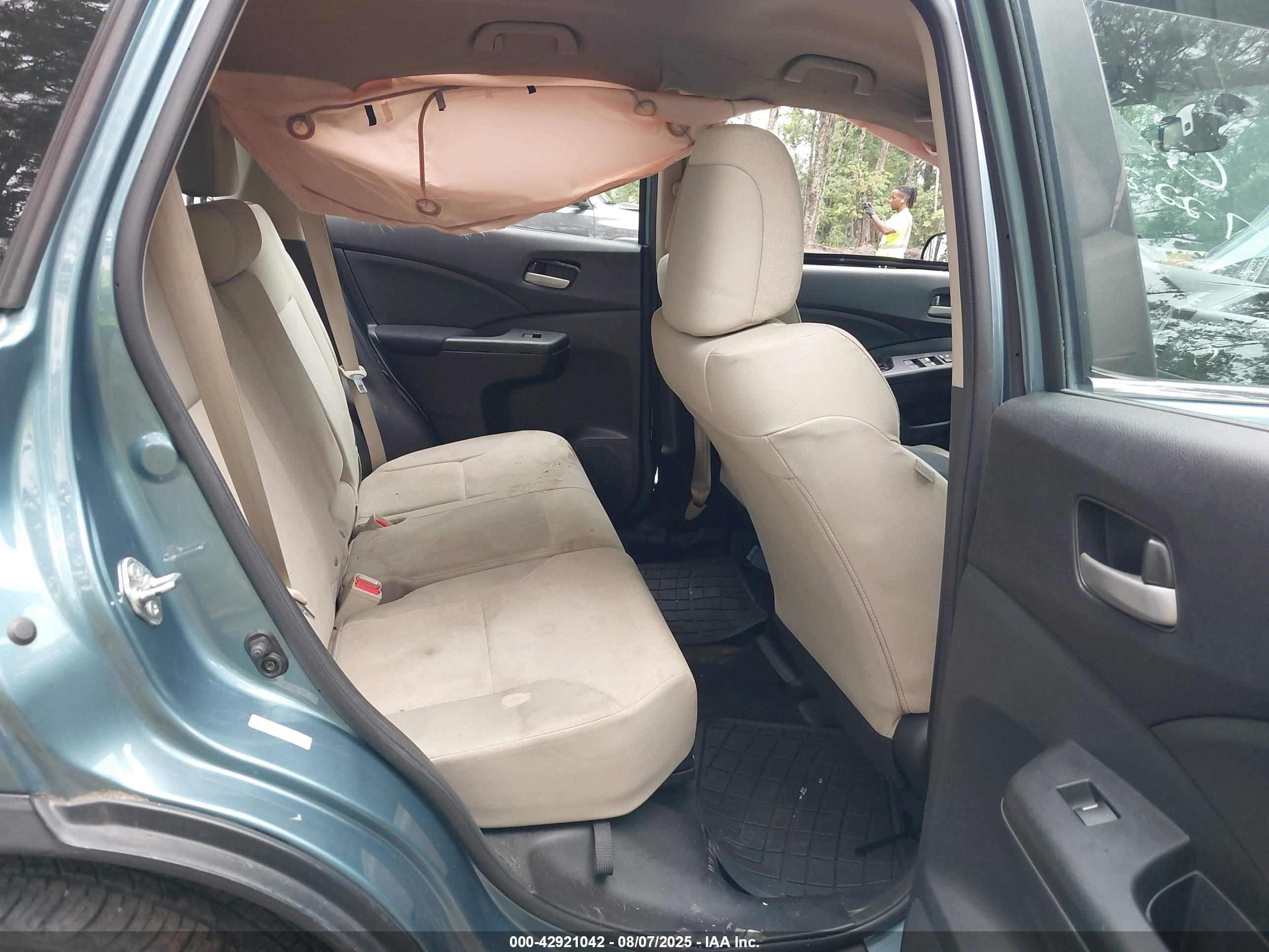 HONDA CR-V image 8