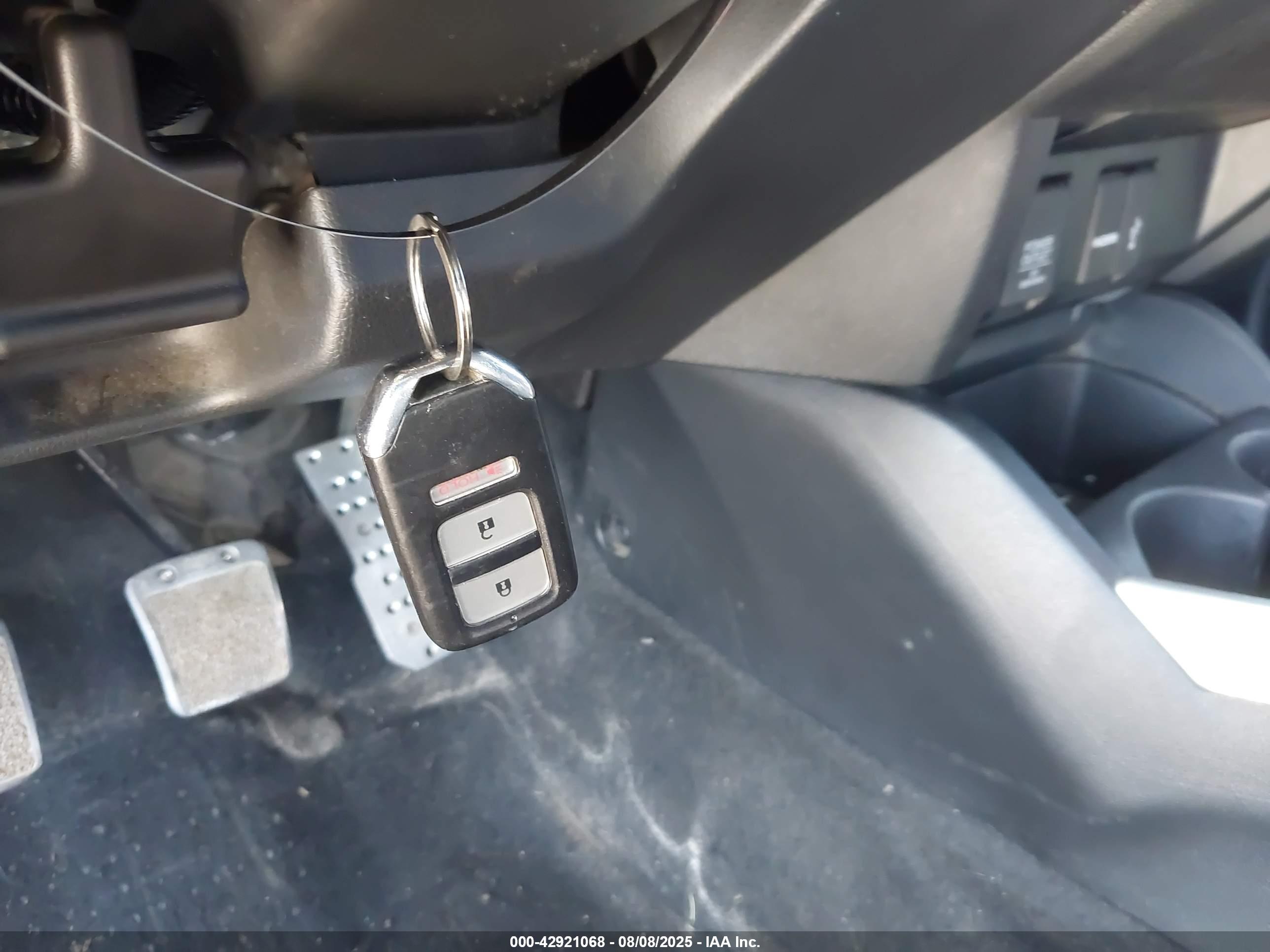HONDA FIT image 11