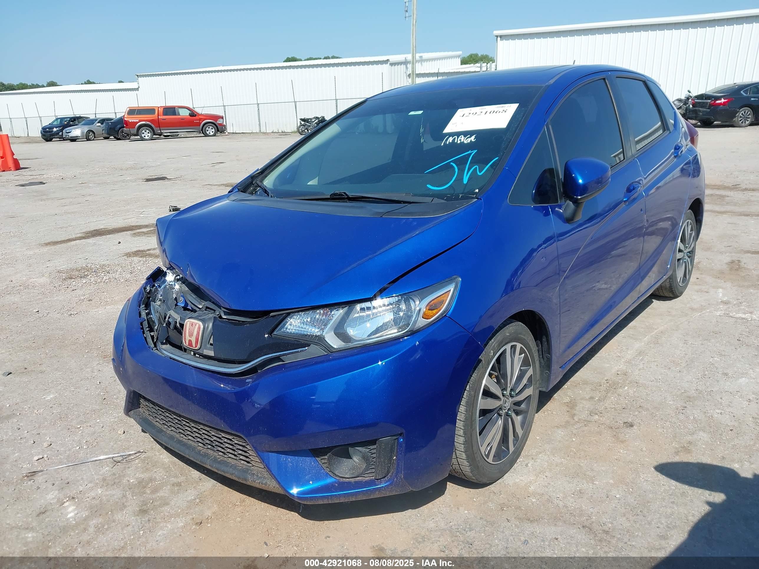 HONDA FIT image 2