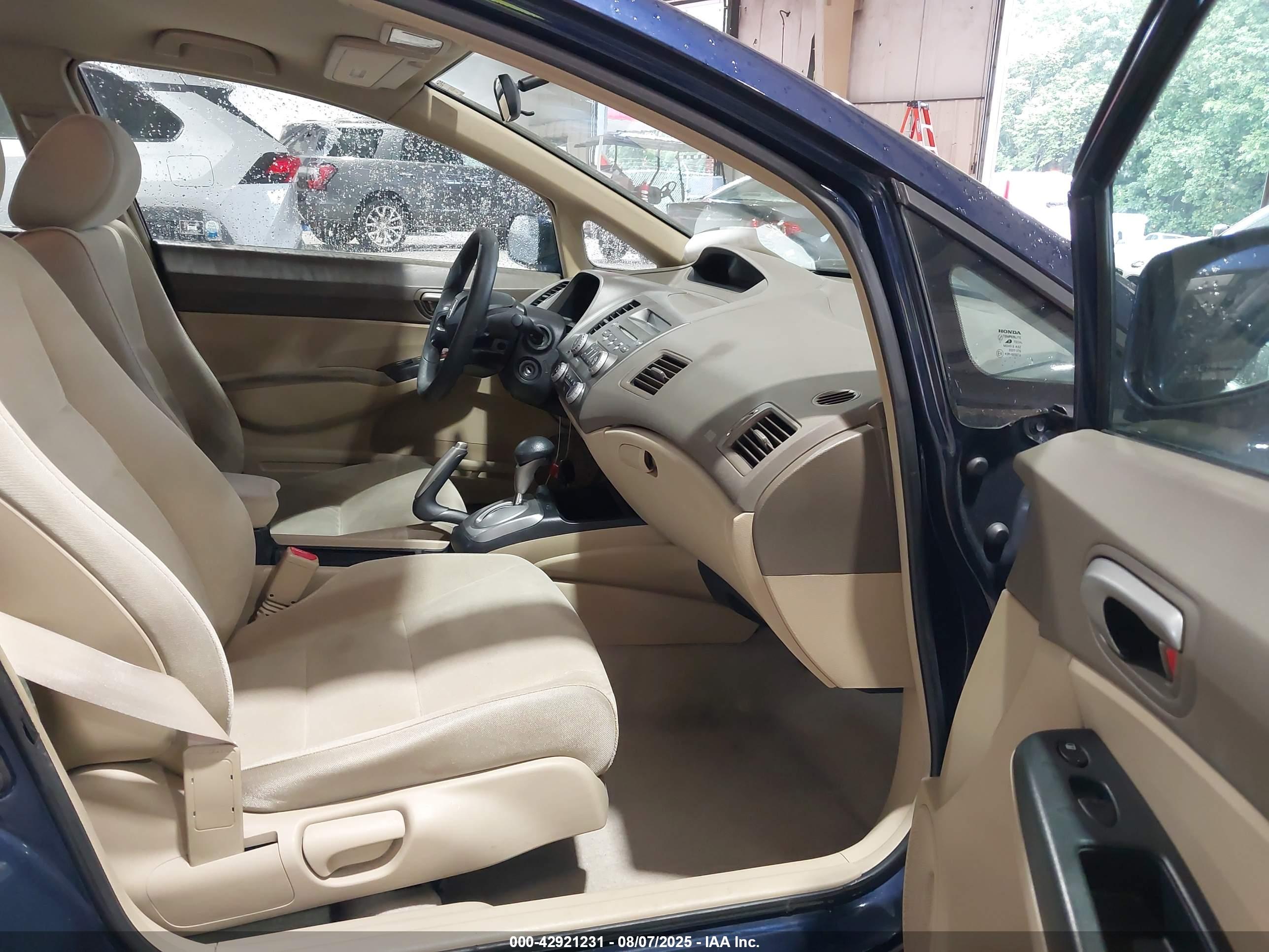 HONDA CIVIC image 5