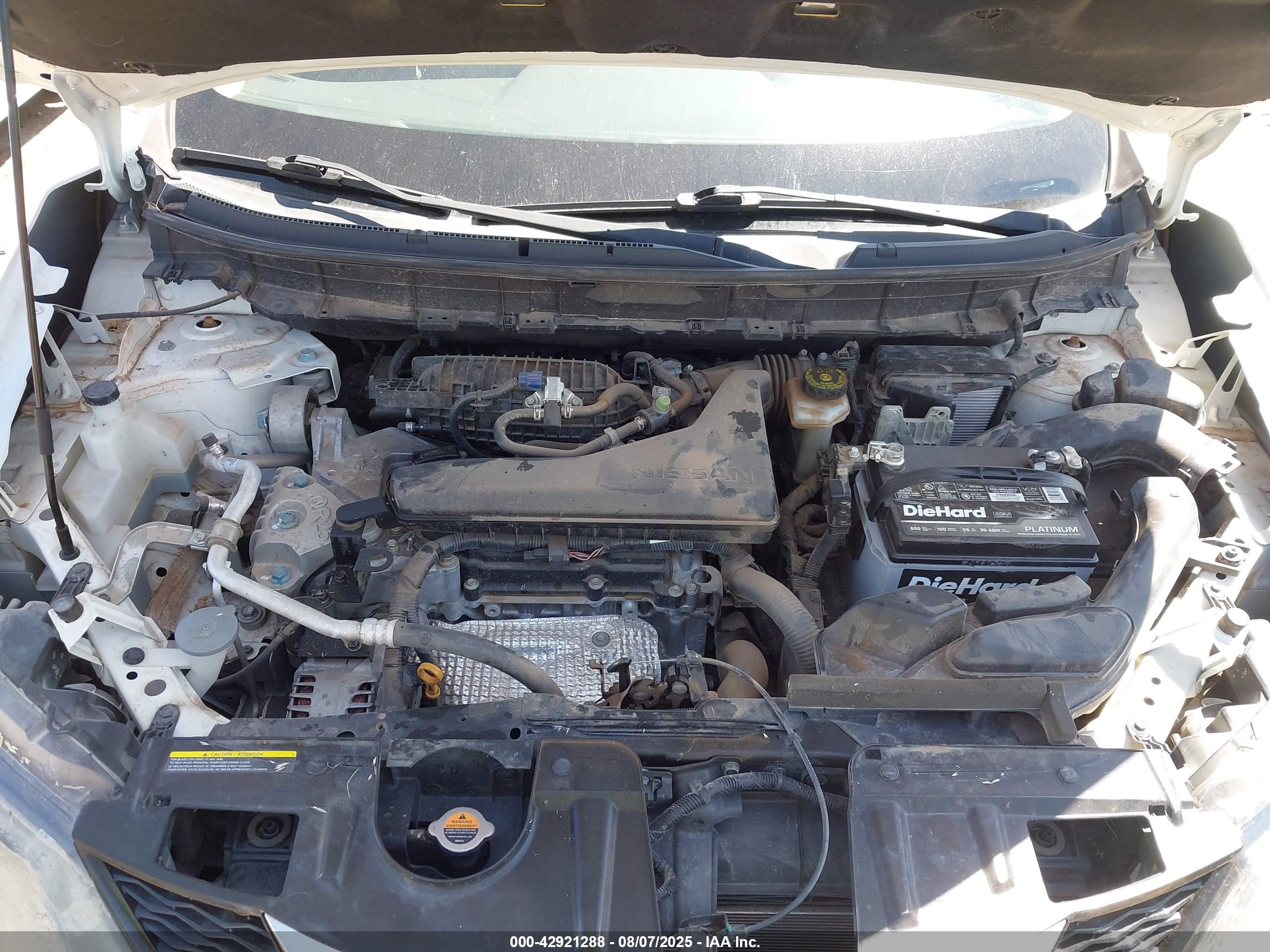 NISSAN ROGUE image 10