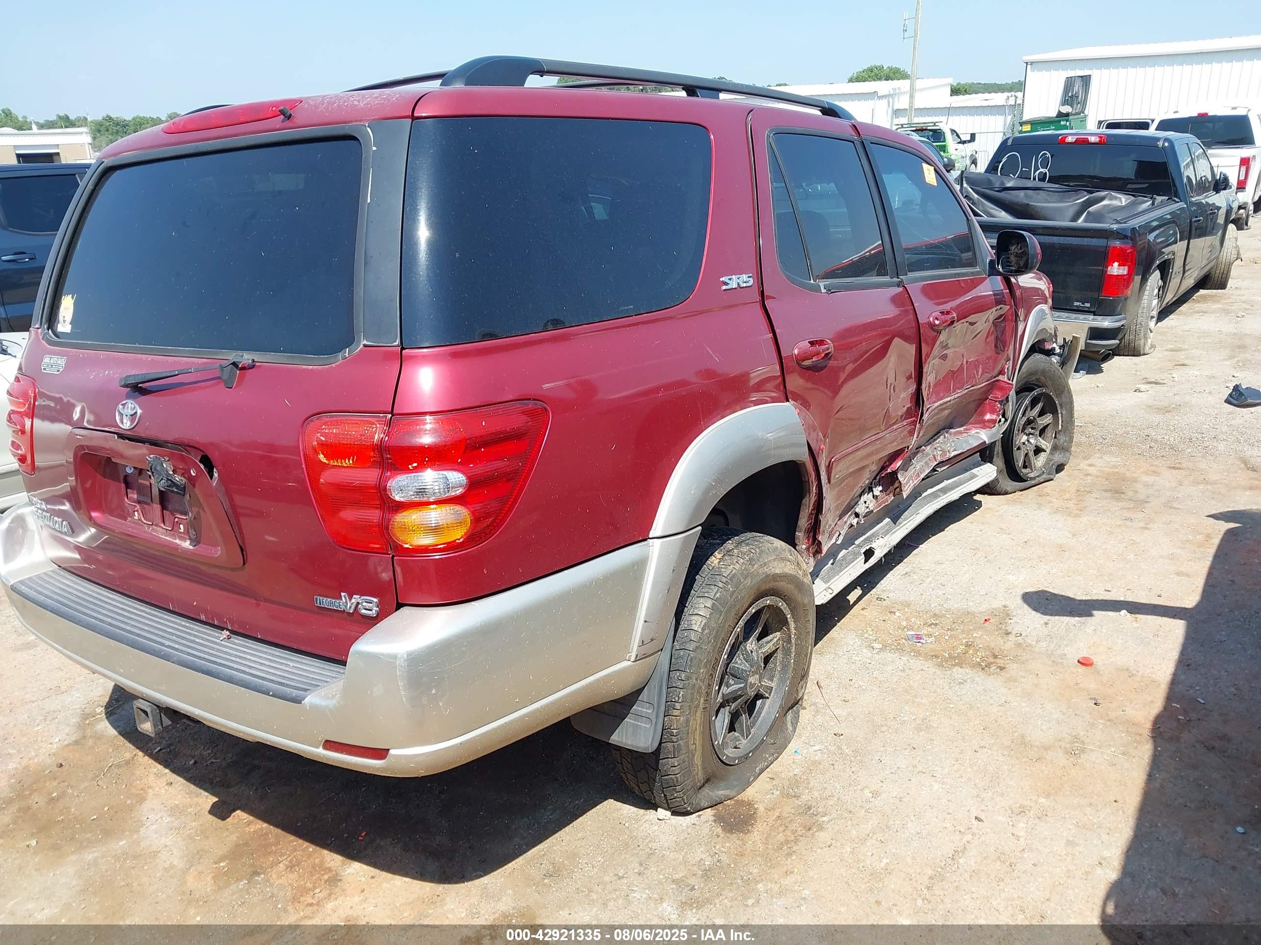 TOYOTA SEQUOIA image 4