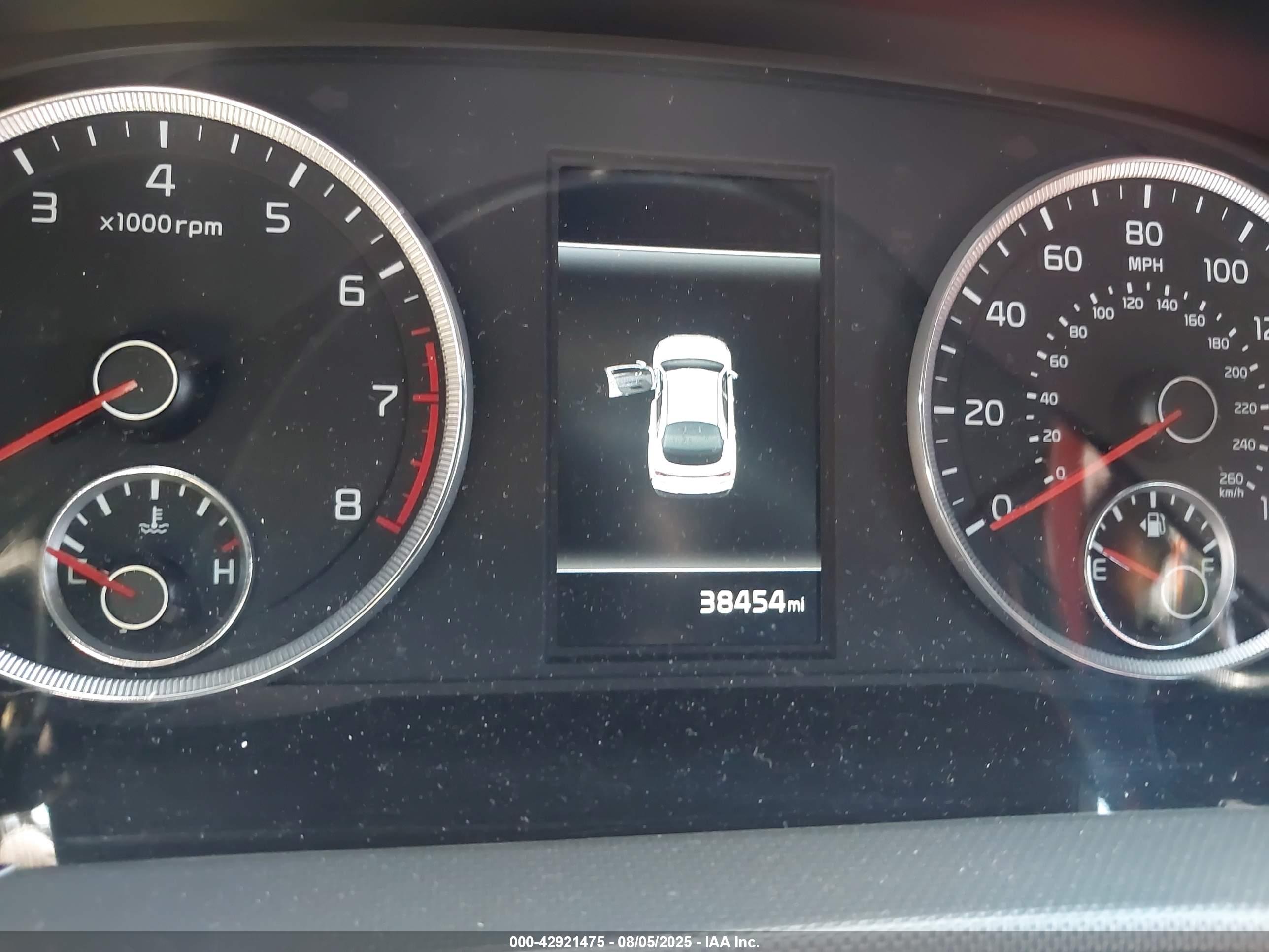 KIA K5 image 7