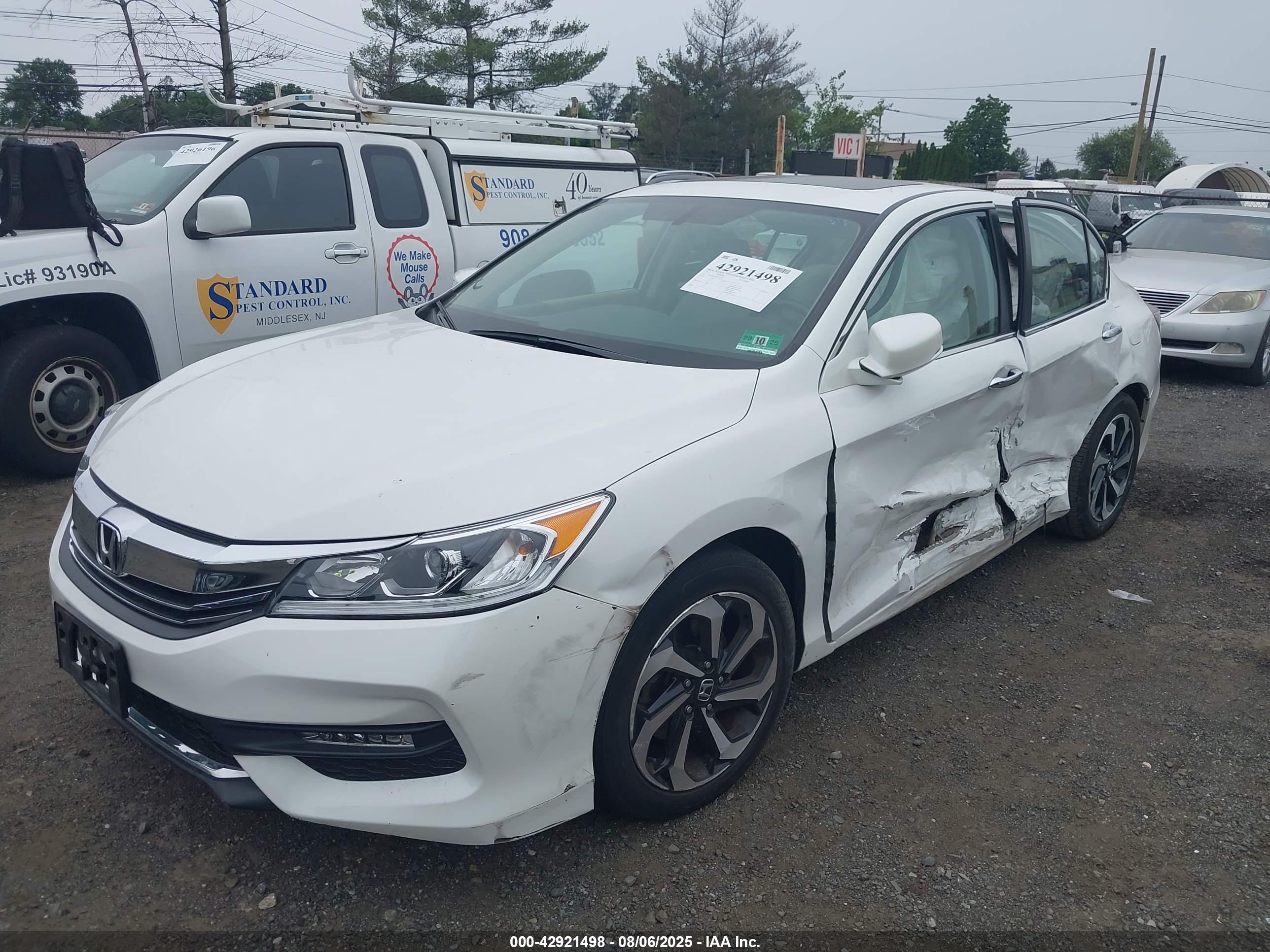 HONDA ACCORD image 2