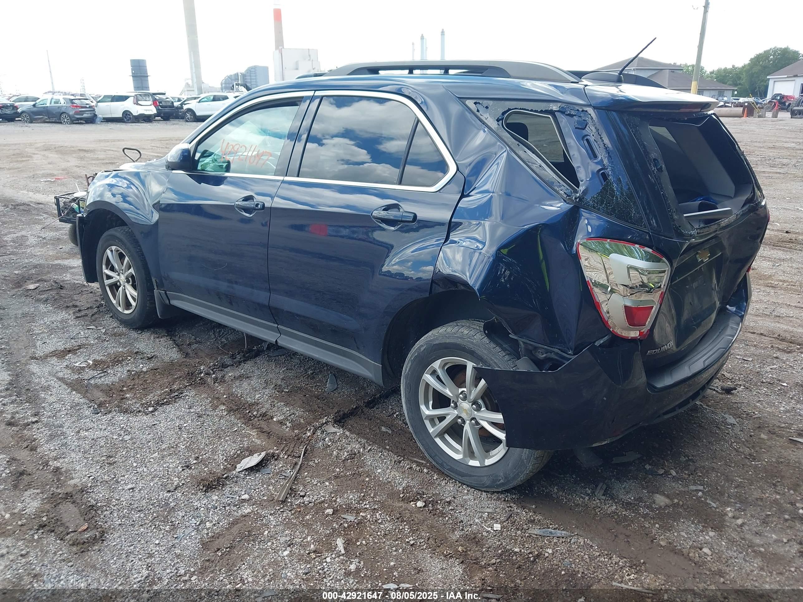 CHEVROLET EQUINOX image 3