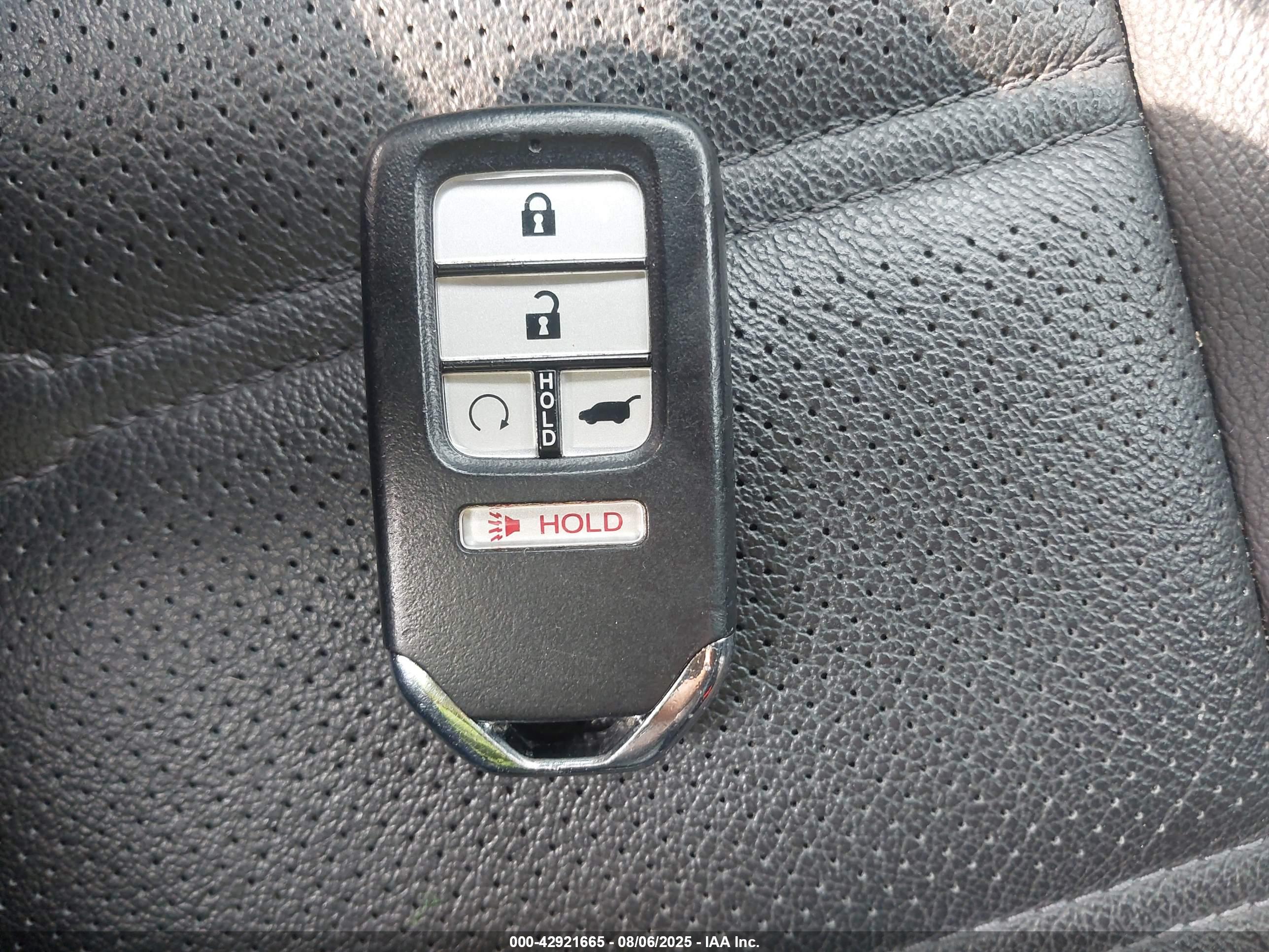 HONDA CR-V image 11
