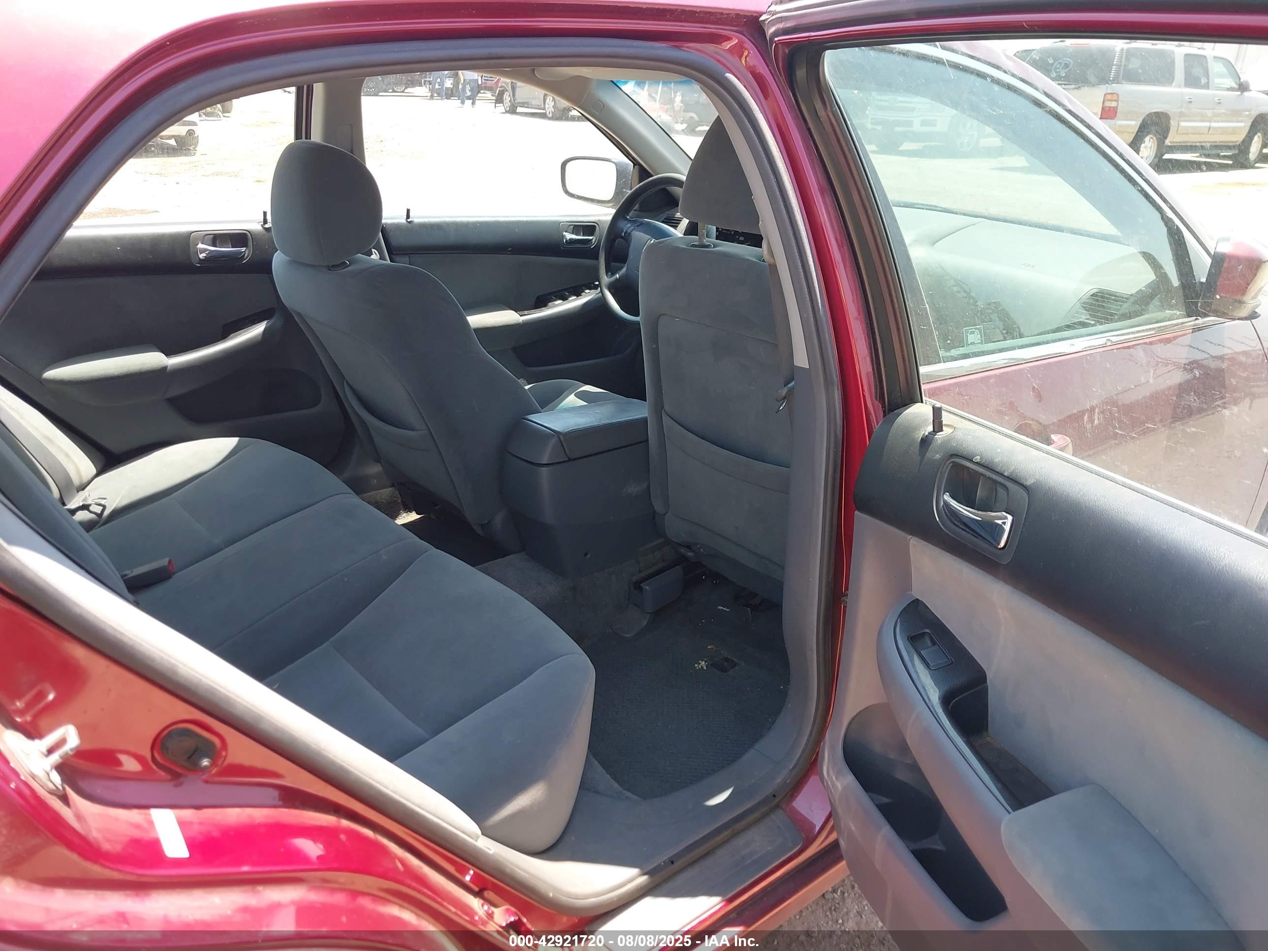 HONDA ACCORD image 8