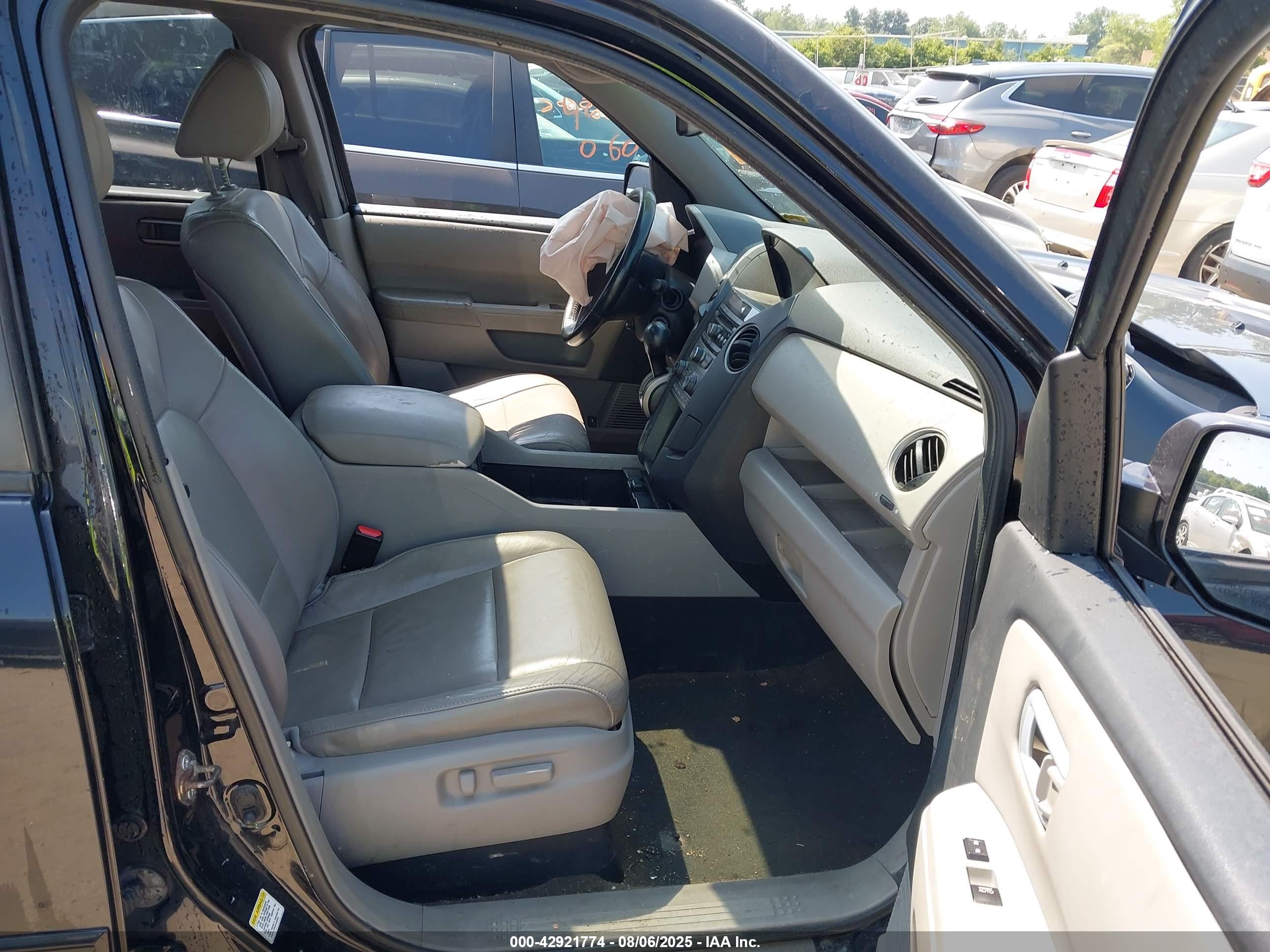 HONDA PILOT image 5