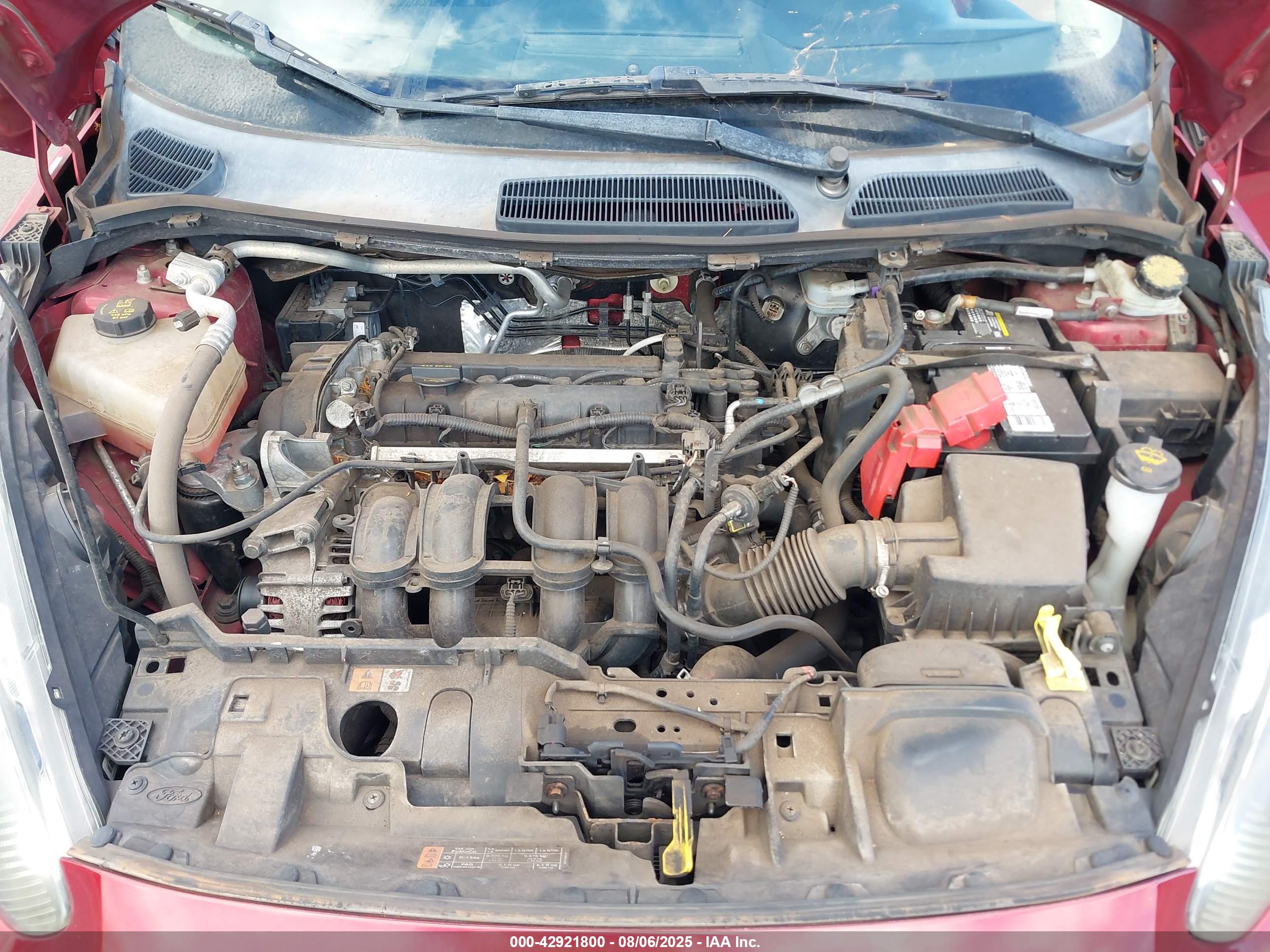FORD FIESTA image 10