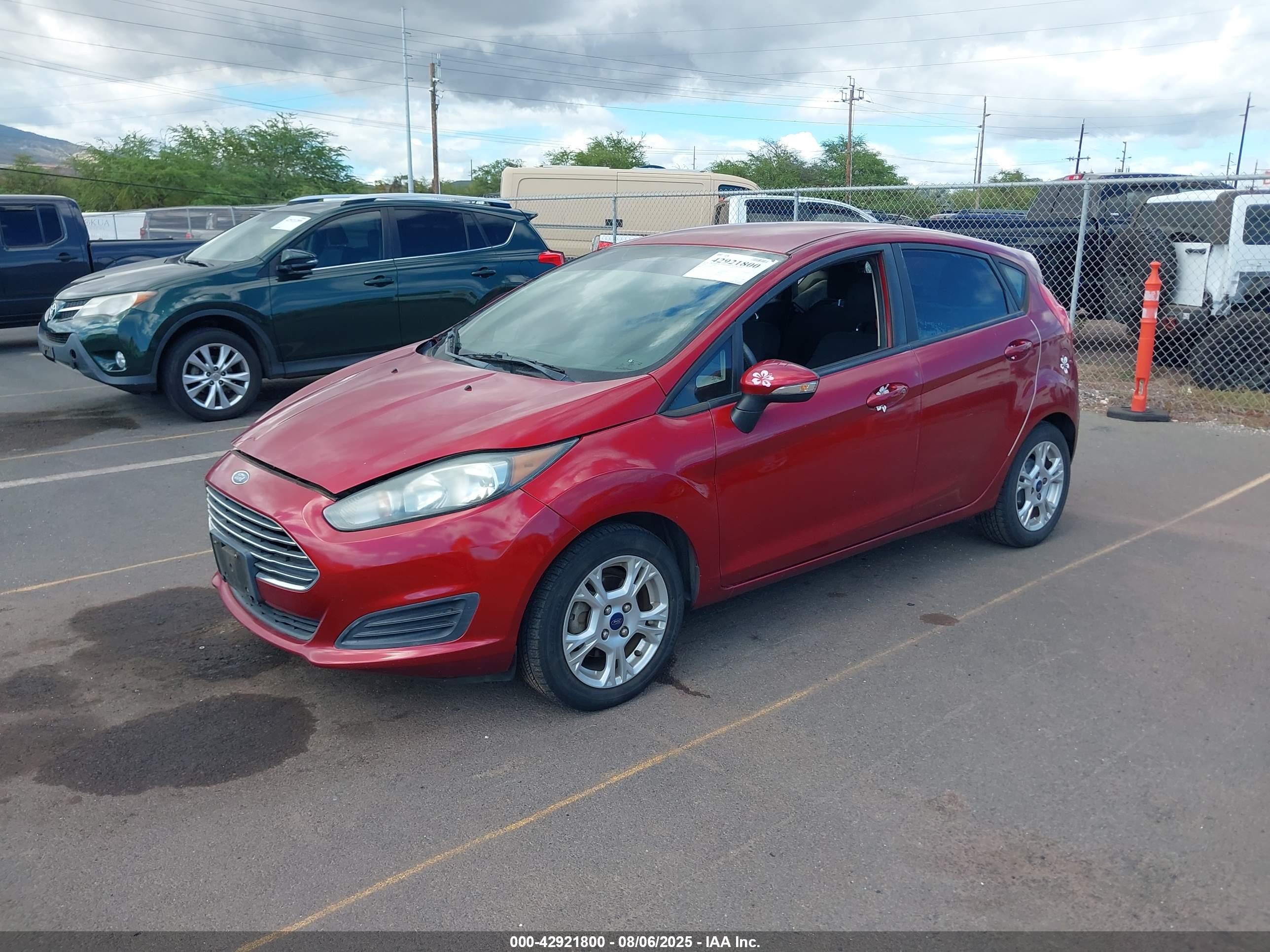 FORD FIESTA image 2