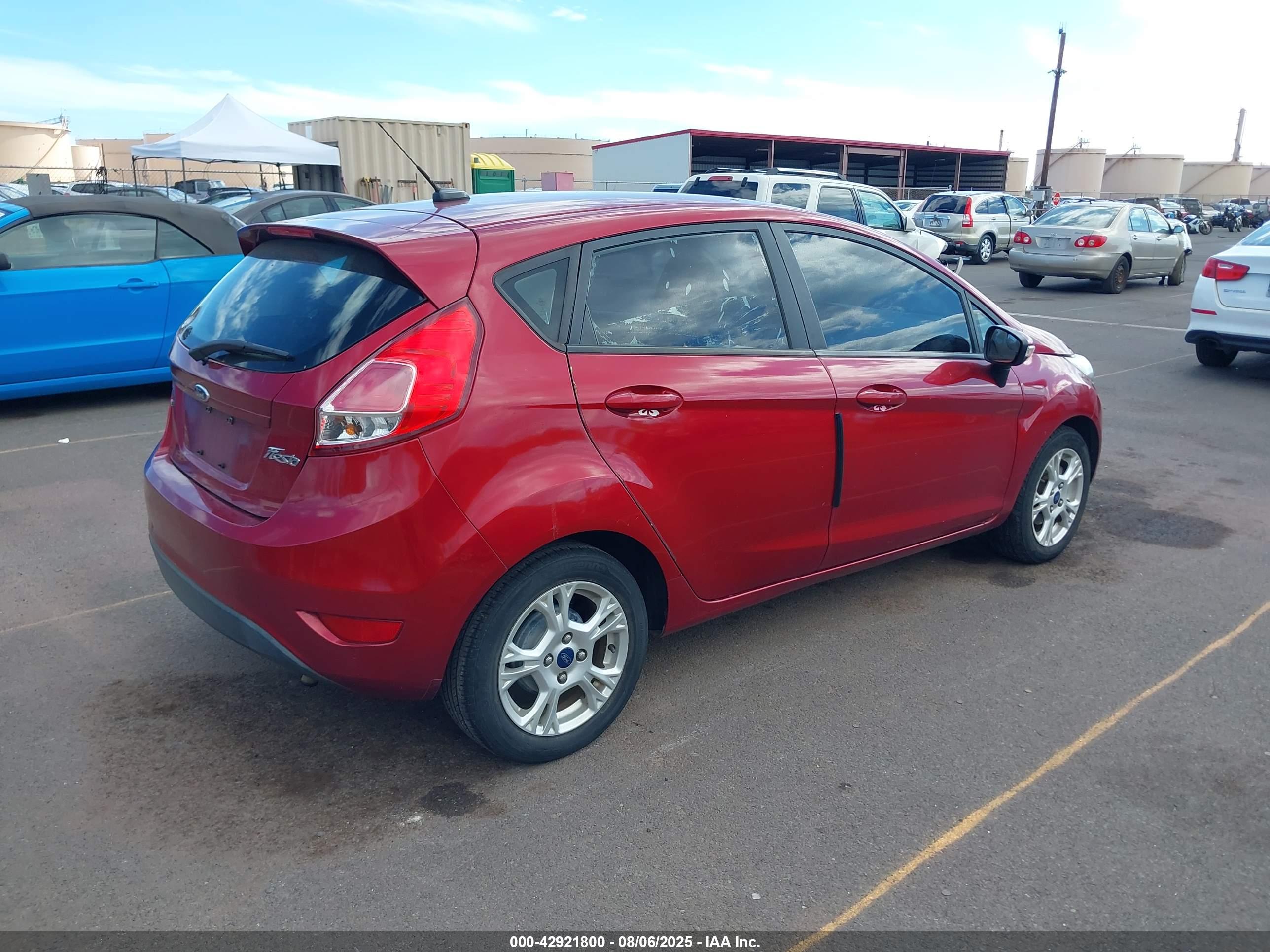 FORD FIESTA image 4