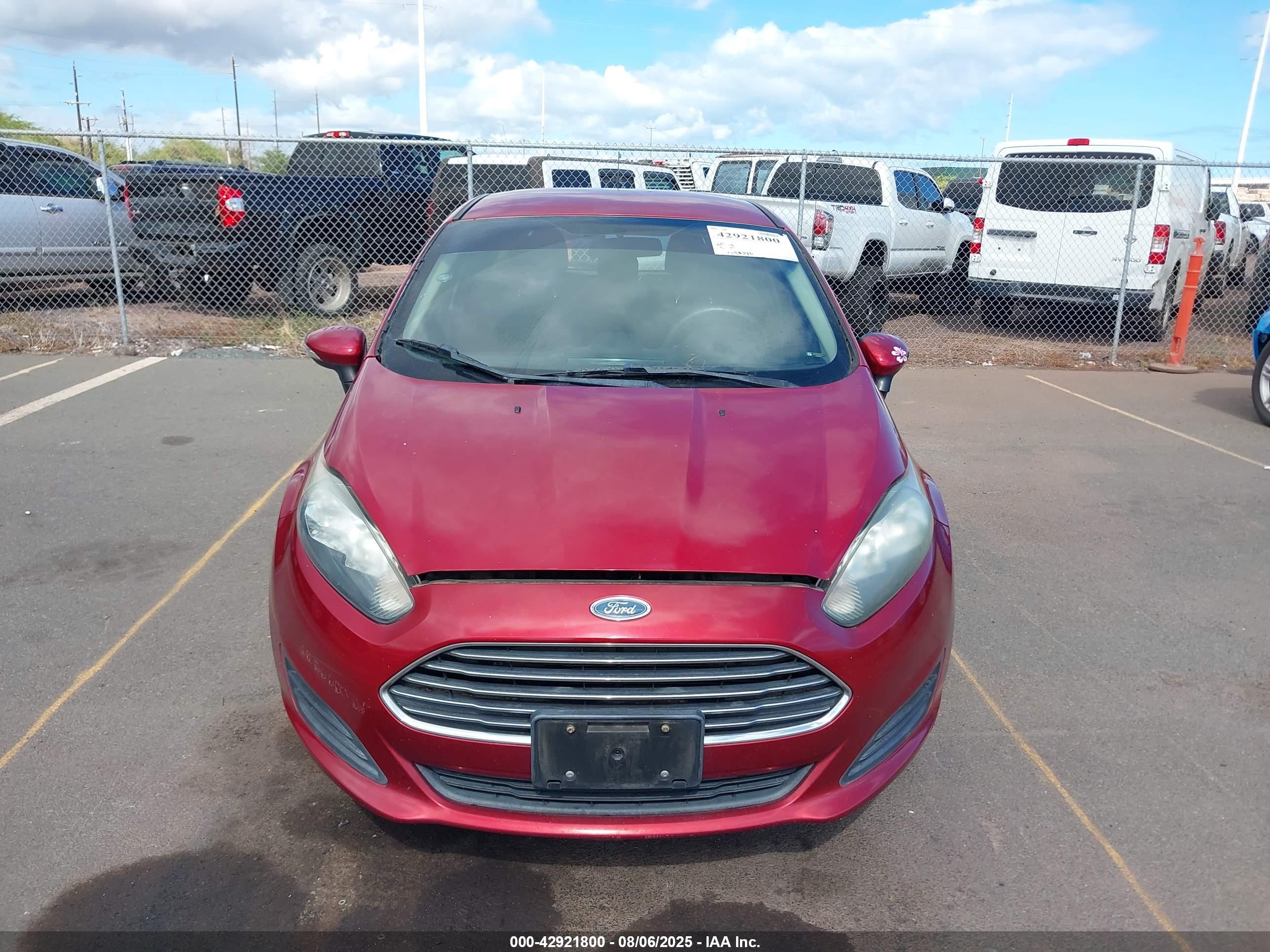 FORD FIESTA image 6