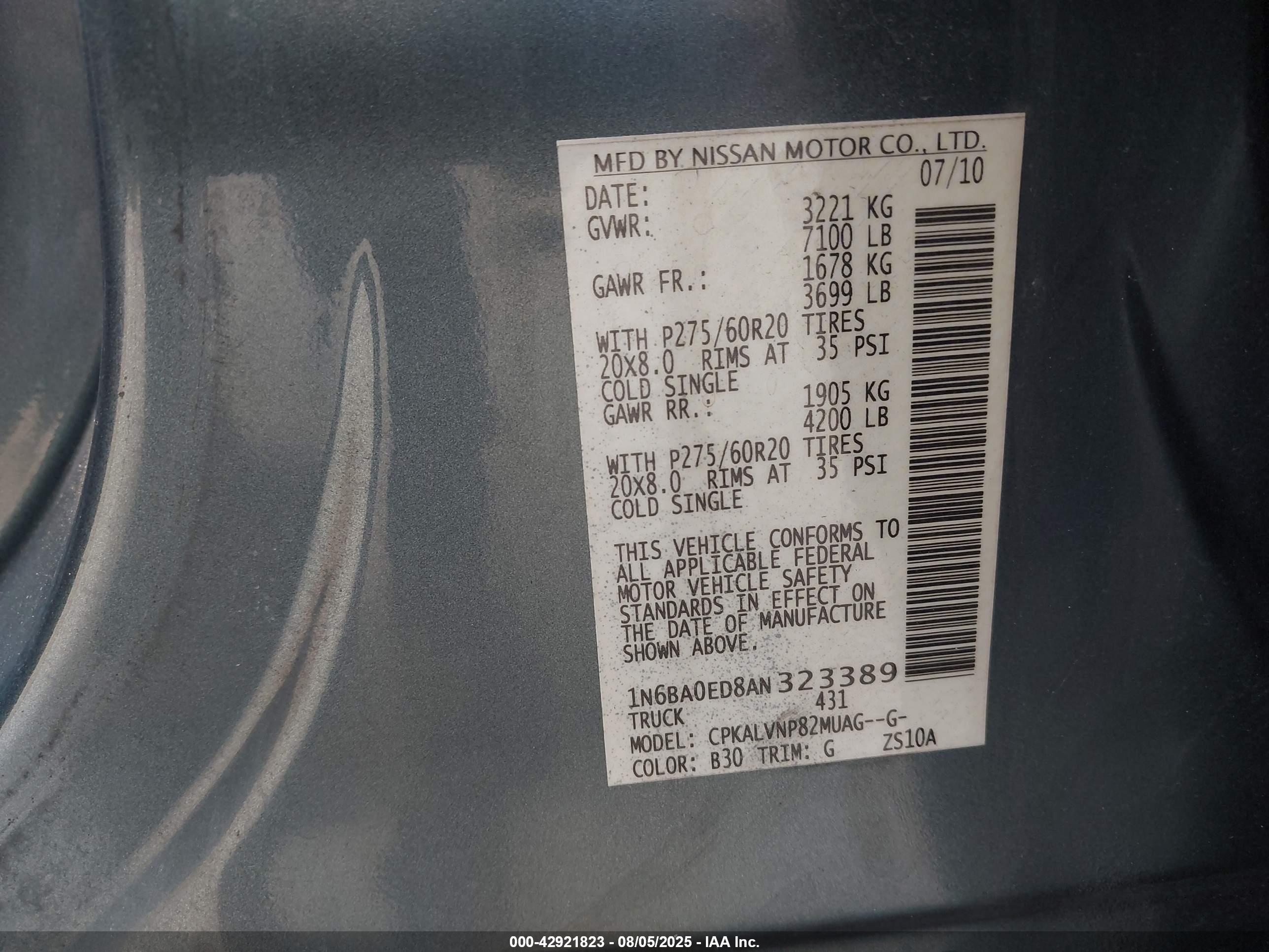 NISSAN TITAN image 9