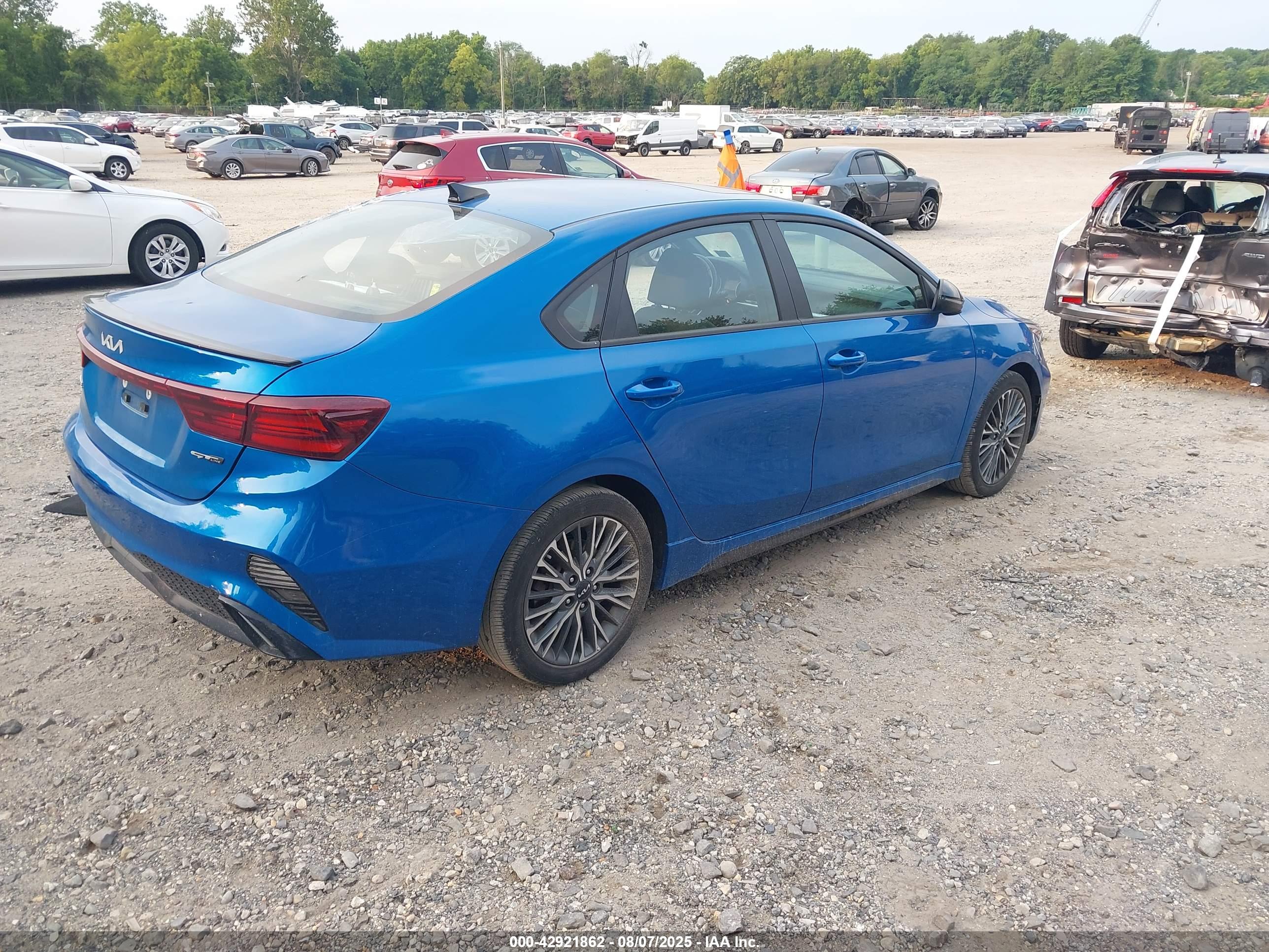 KIA FORTE image 4