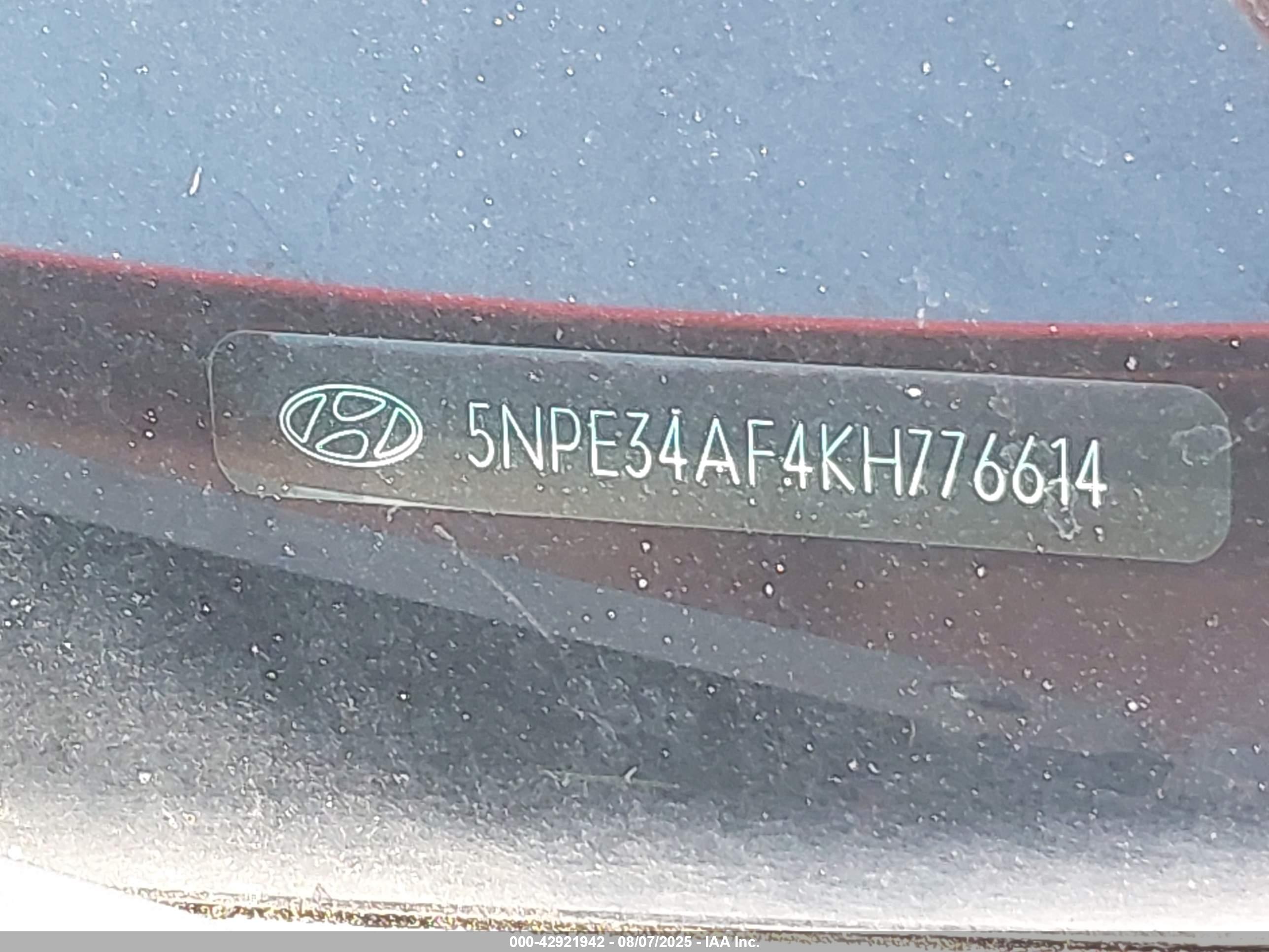 HYUNDAI SONATA image 9