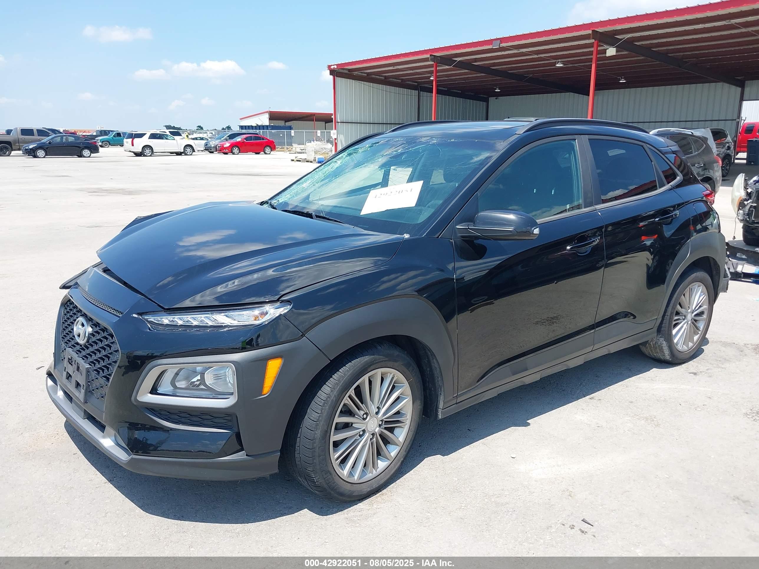 HYUNDAI KONA image 2