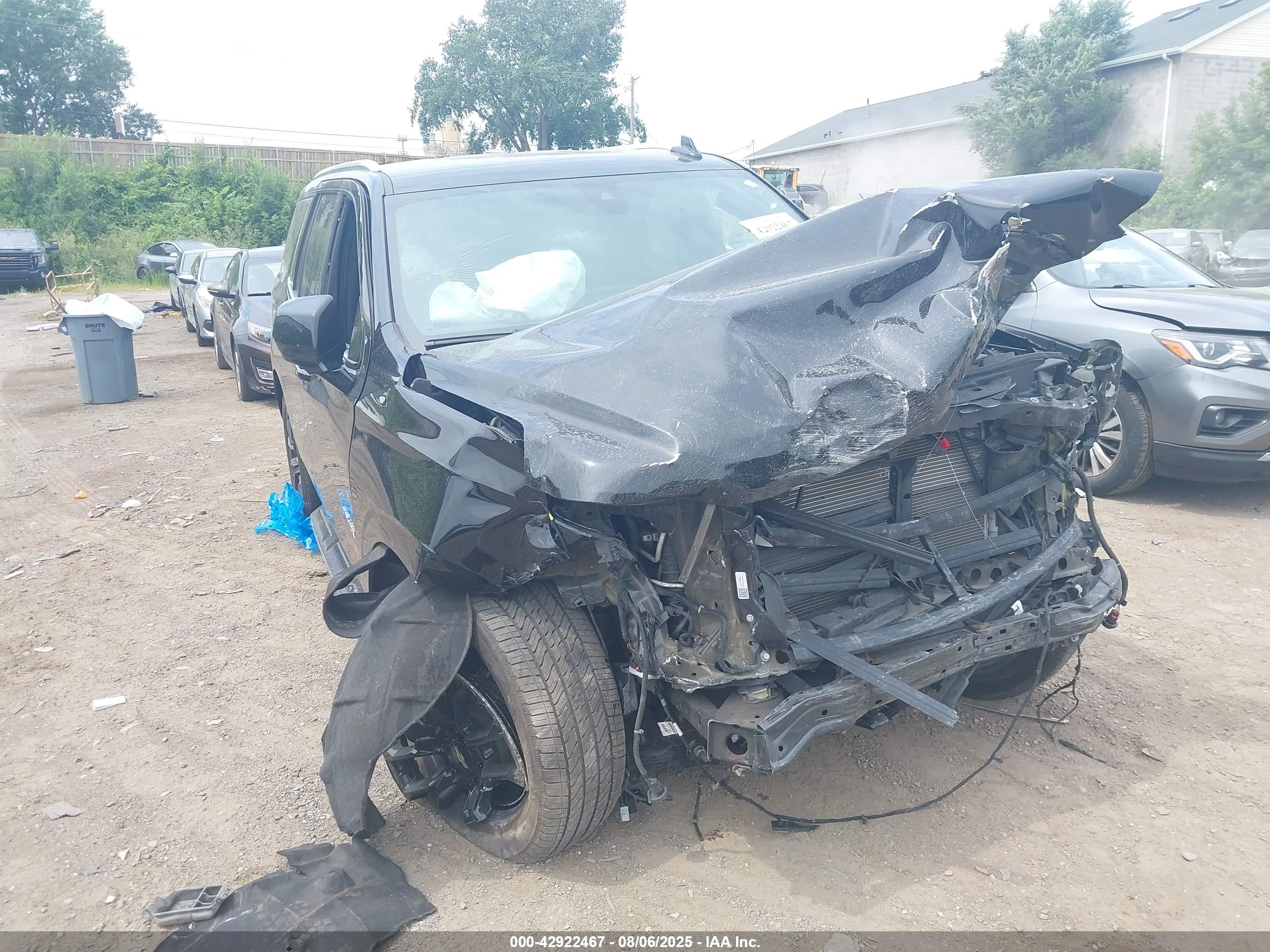 CHEVROLET TAHOE image 6