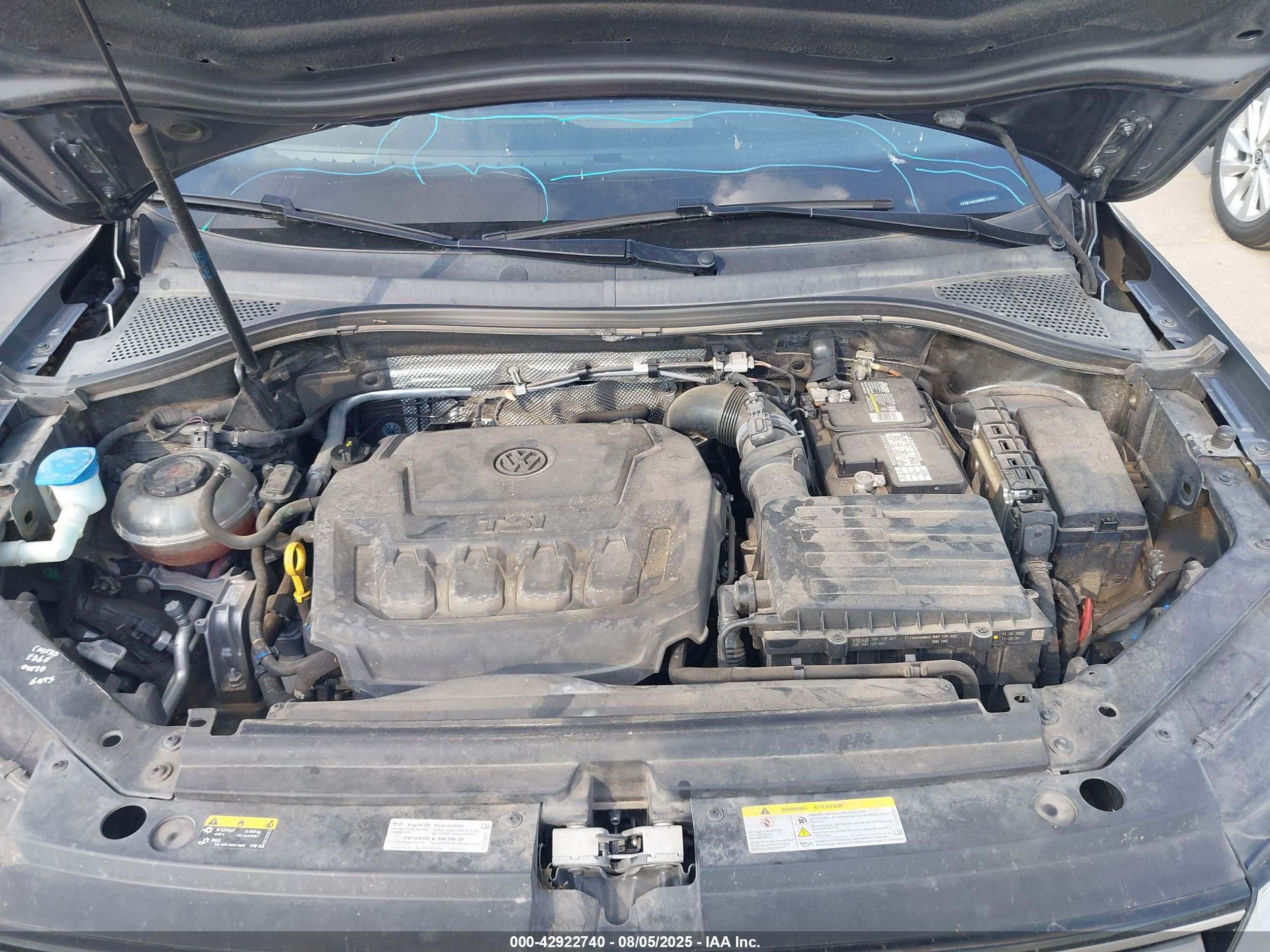 VOLKSWAGEN TIGUAN image 10