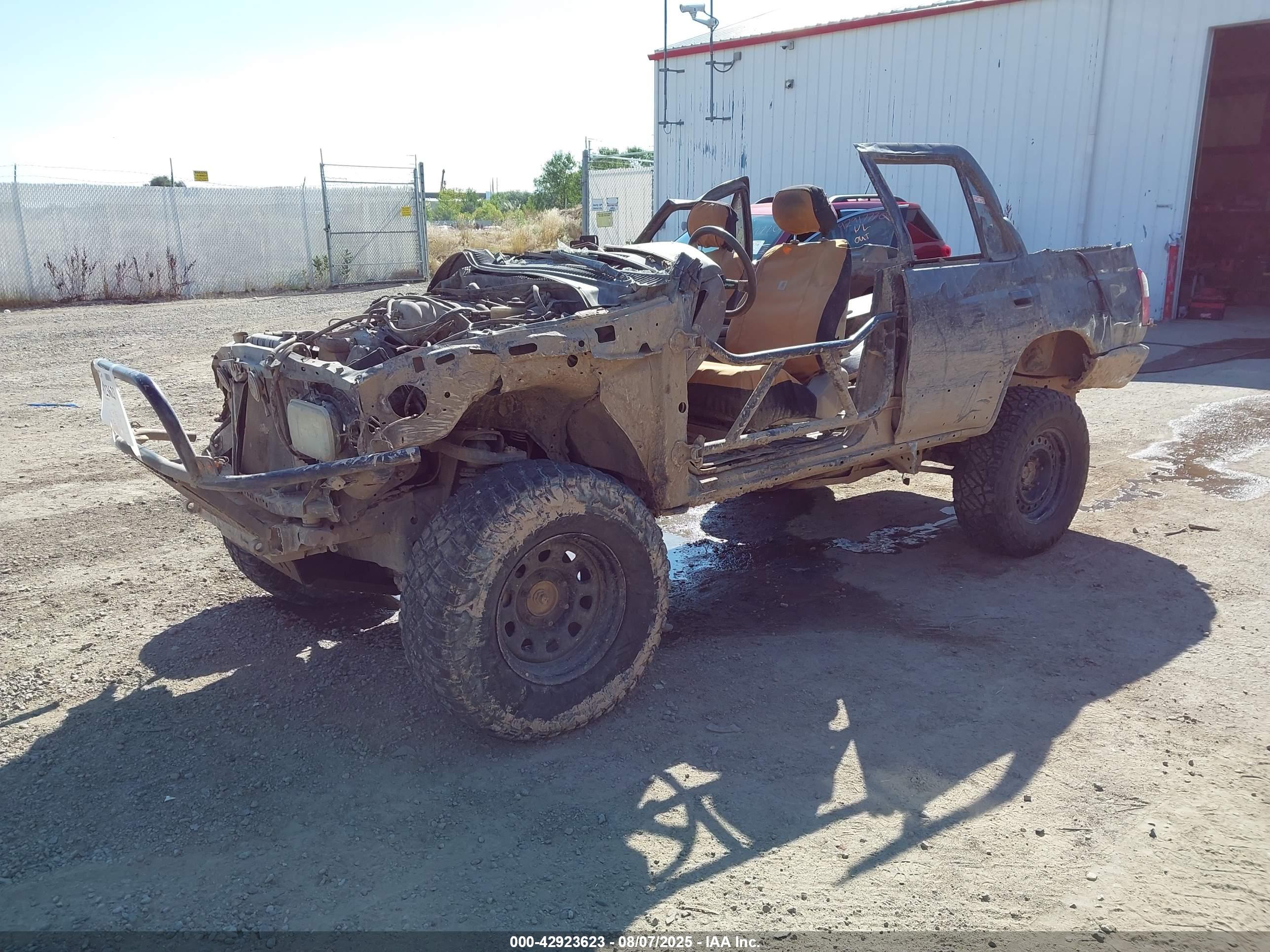 TOYOTA 4RUNNER image 2