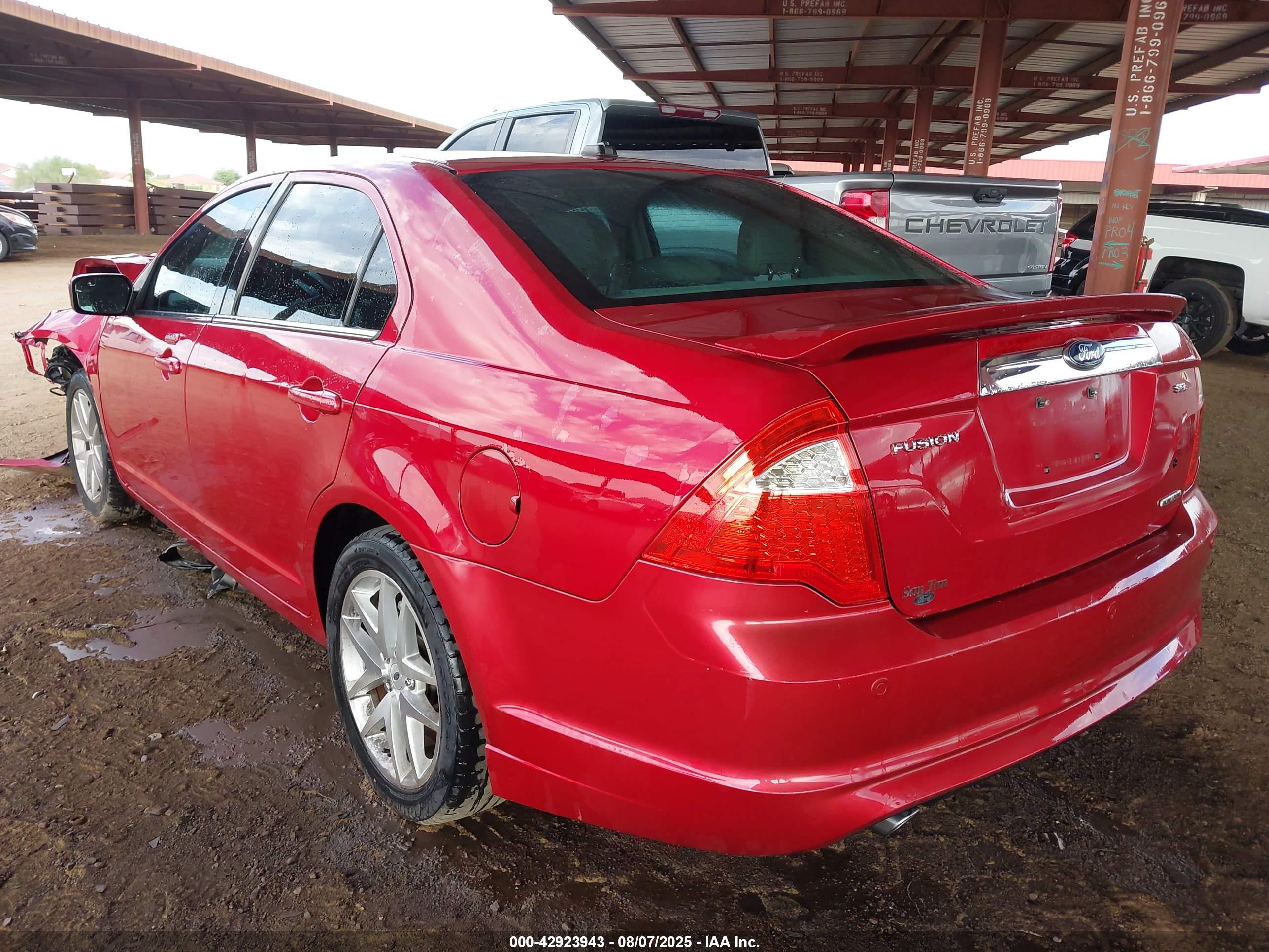 FORD FUSION image 3