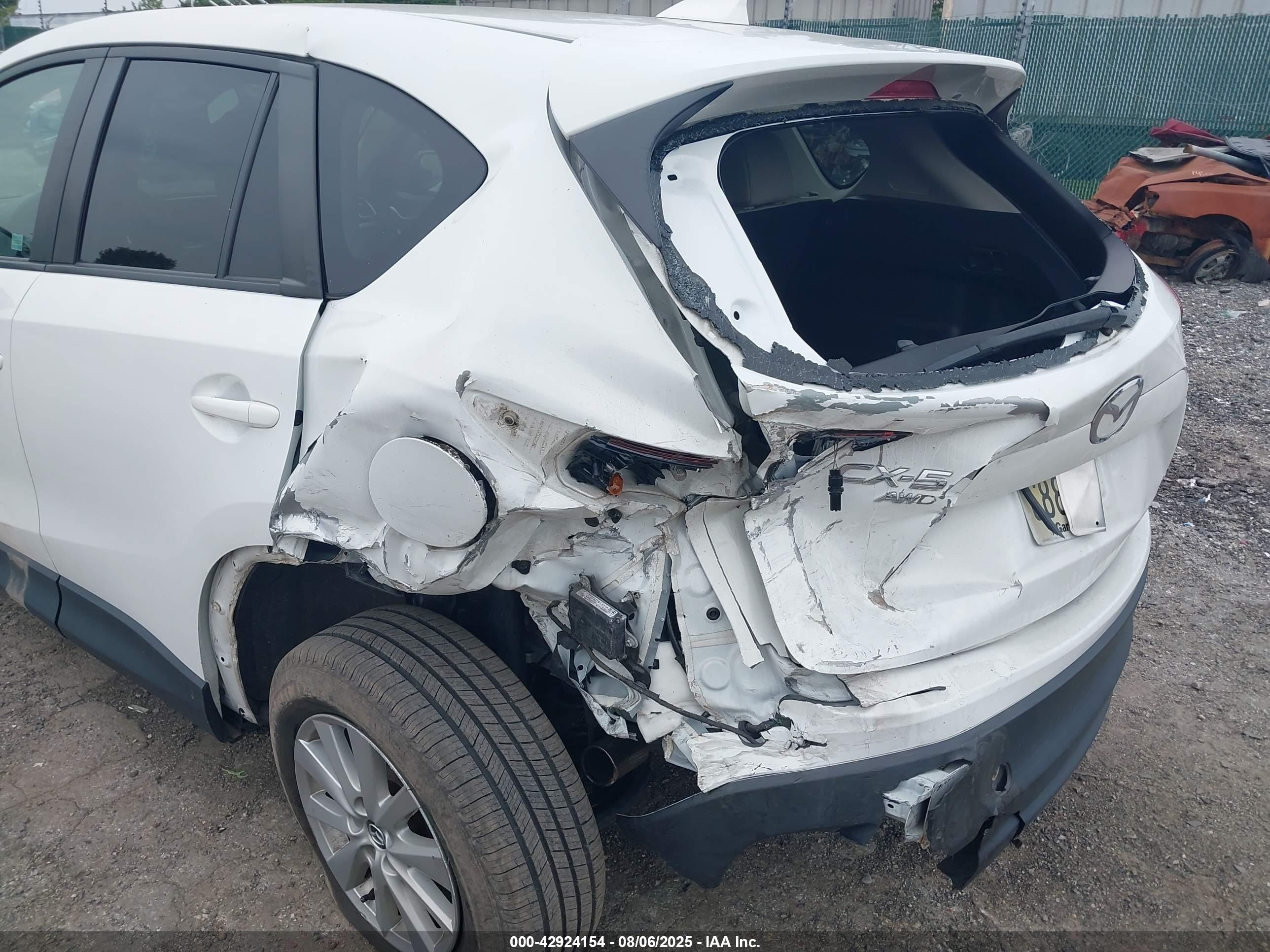 MAZDA CX-5 image 6