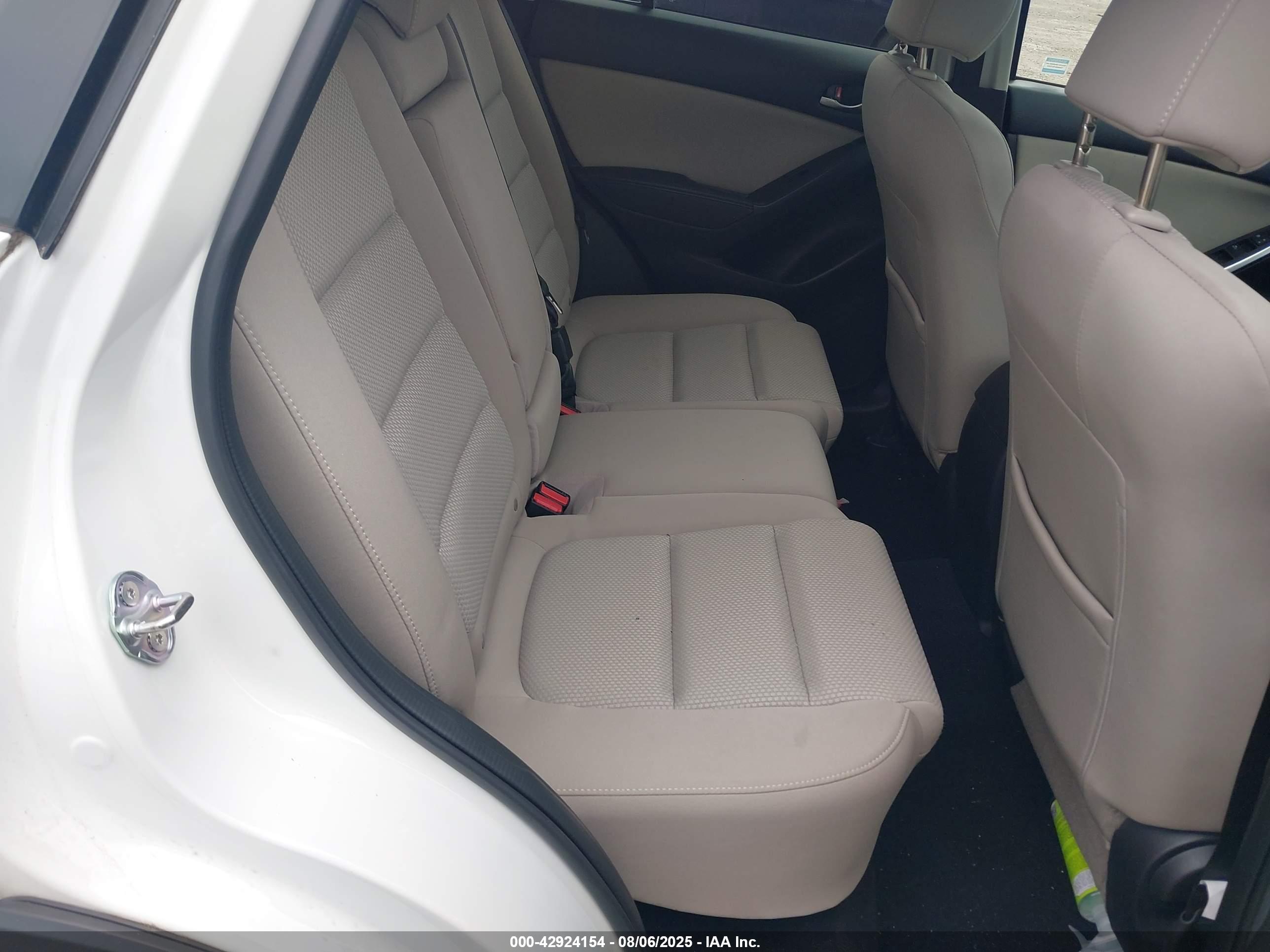 MAZDA CX-5 image 8