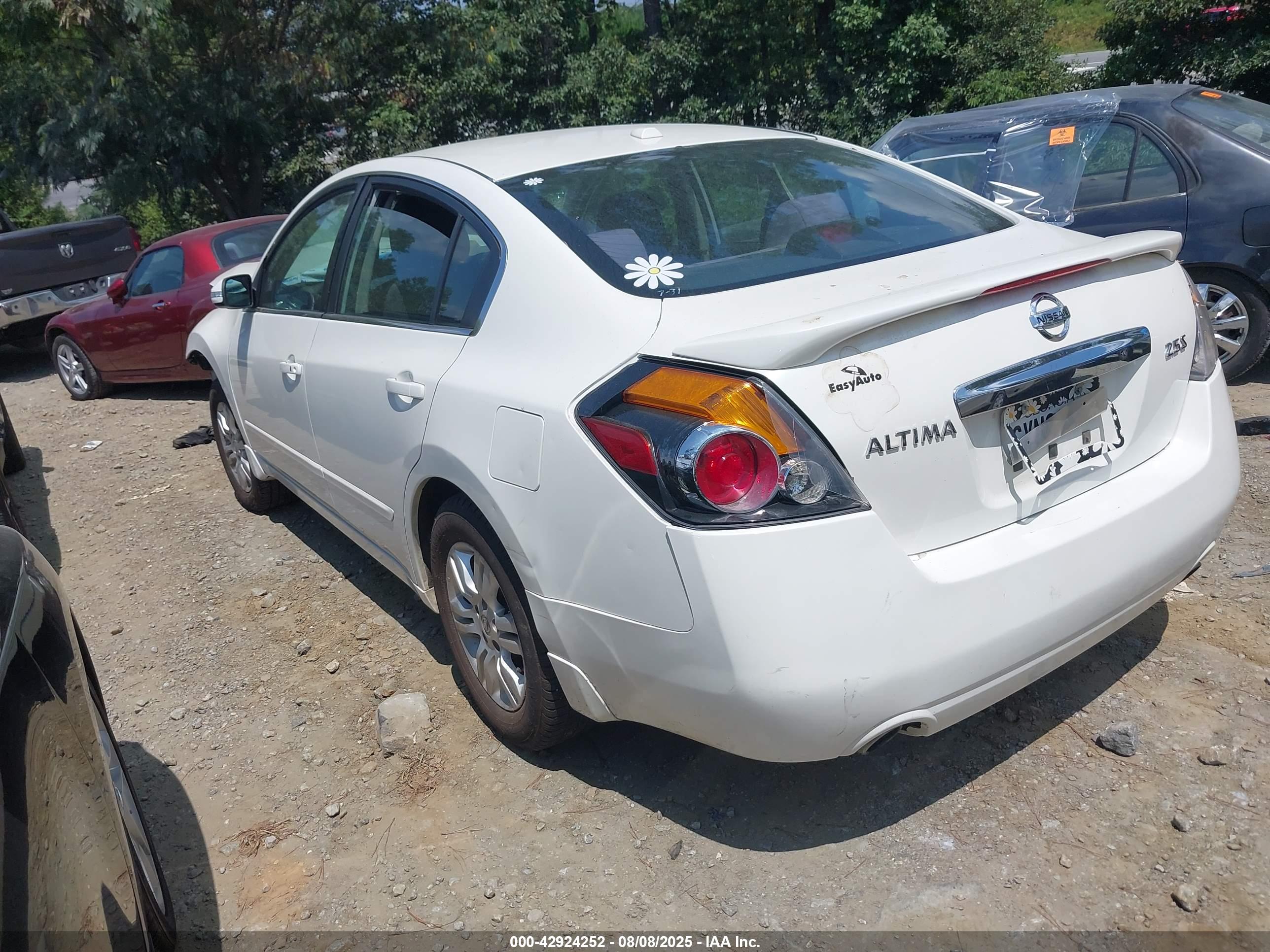 NISSAN ALTIMA image 3