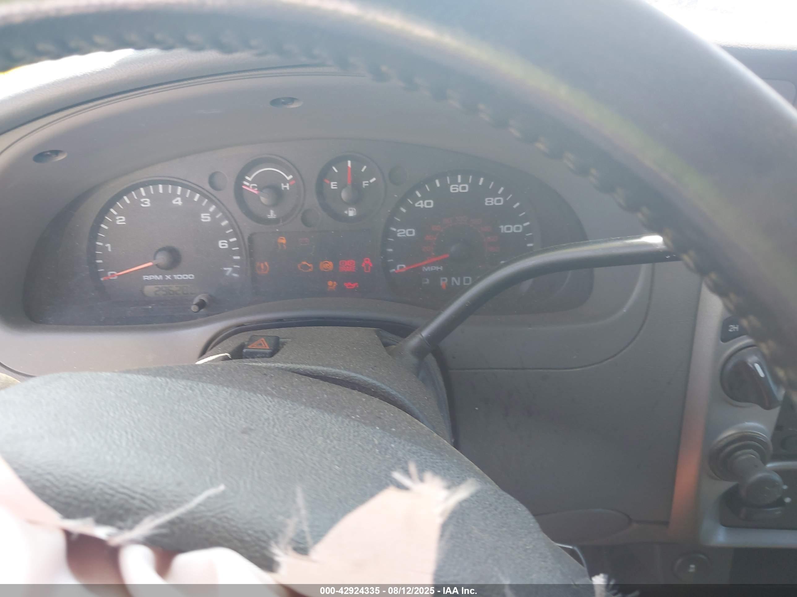 FORD RANGER image 7