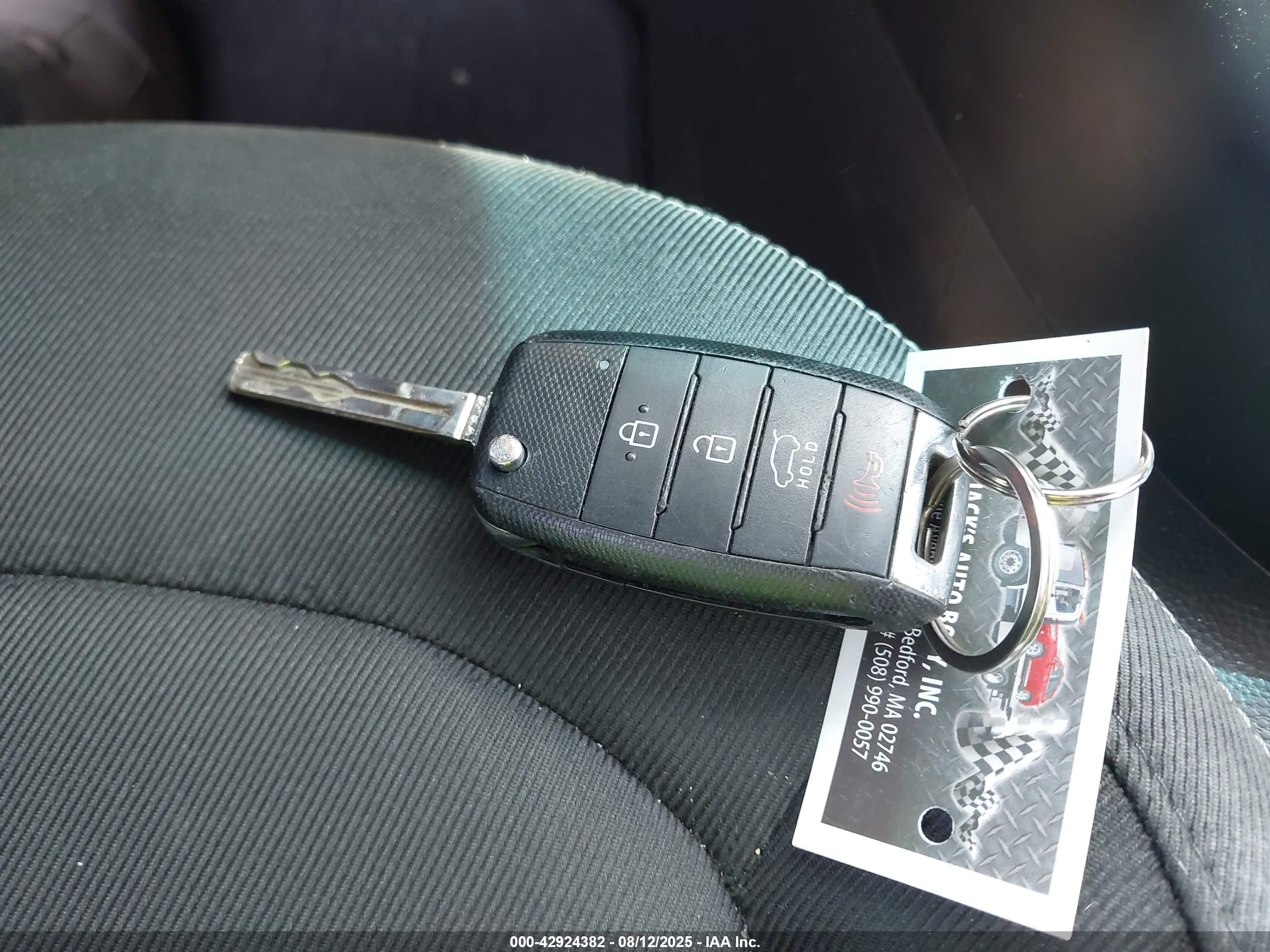 KIA SOUL image 11