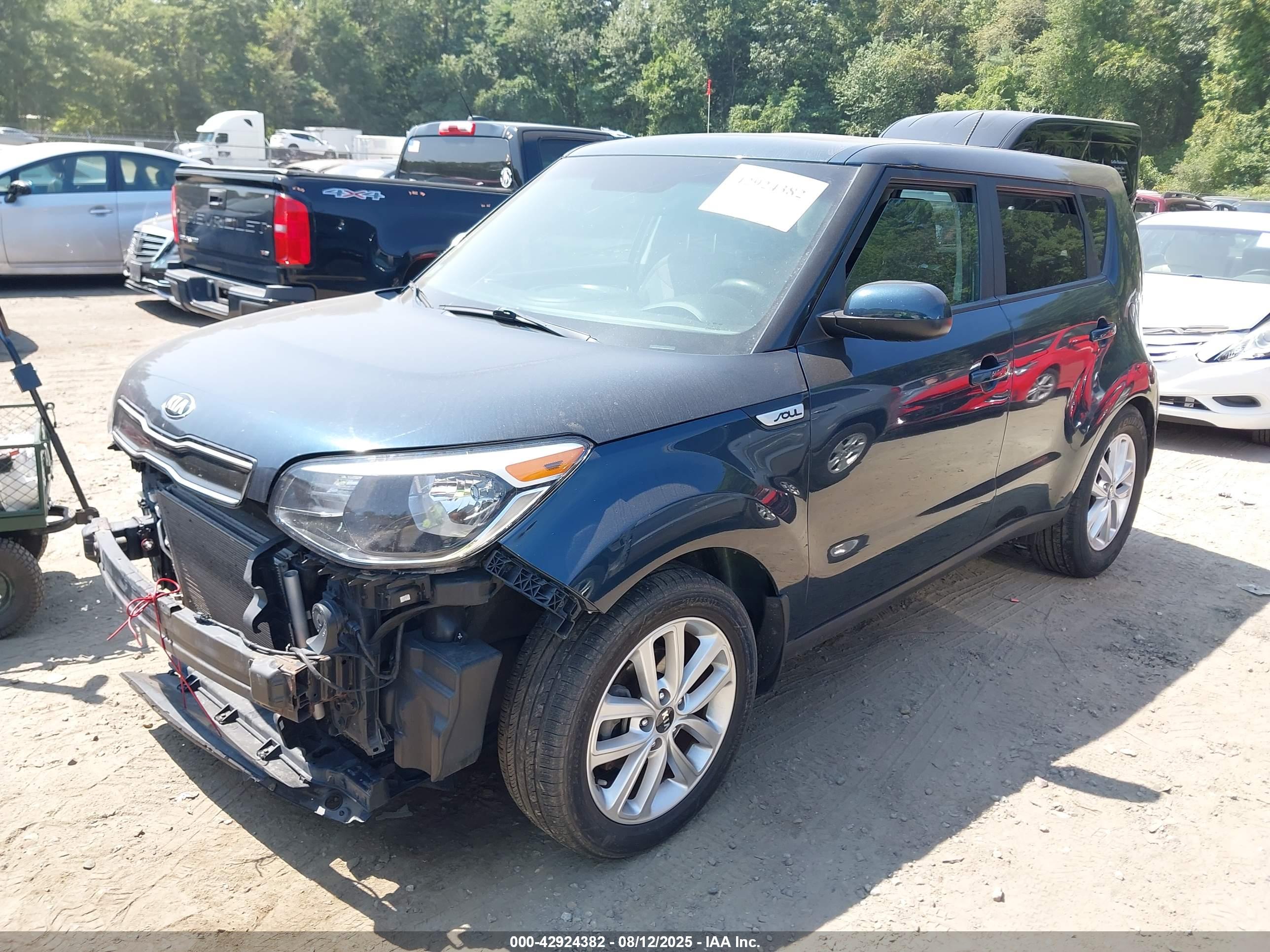 KIA SOUL image 2