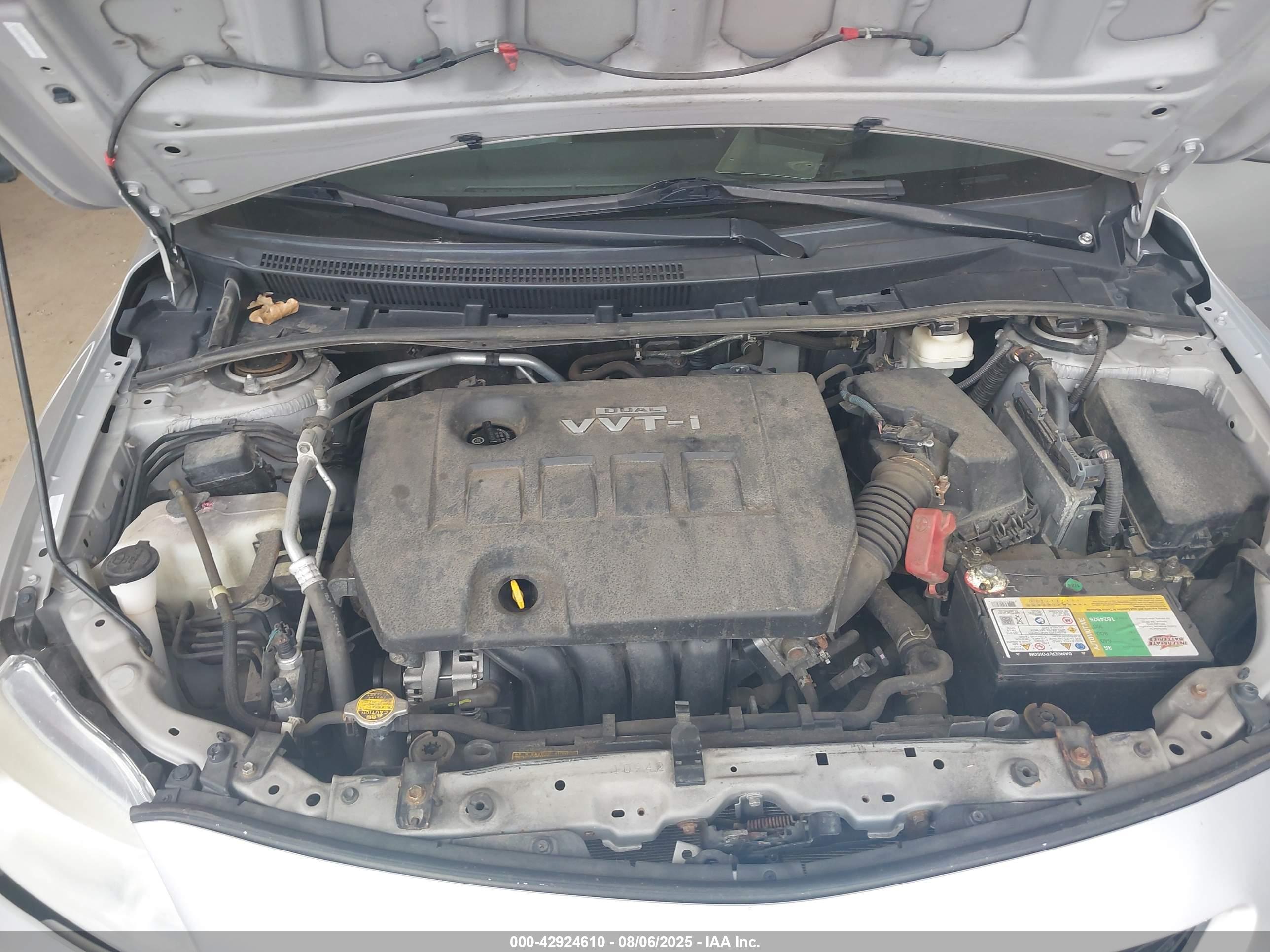 TOYOTA COROLLA image 10