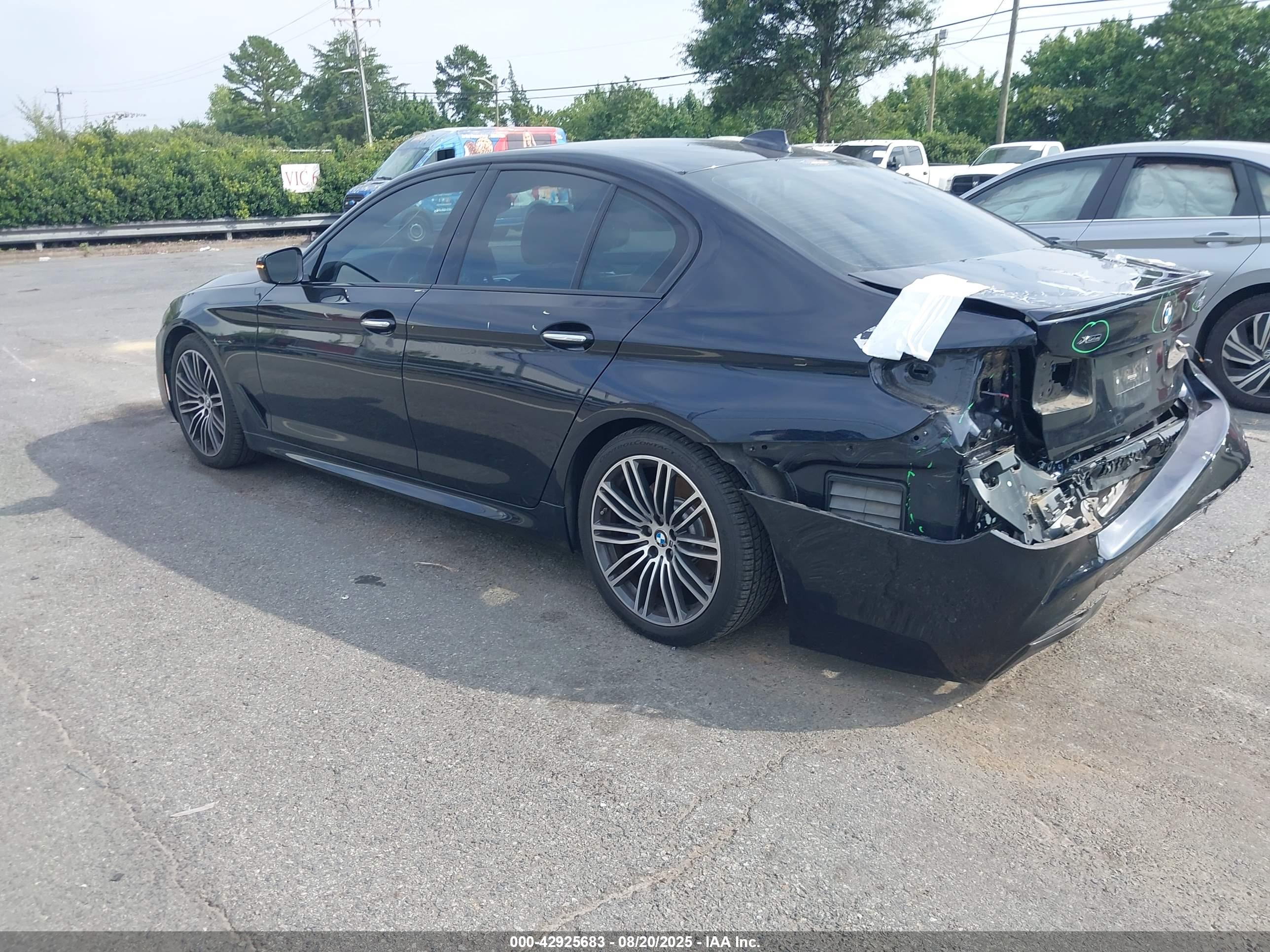 BMW 540I image 3