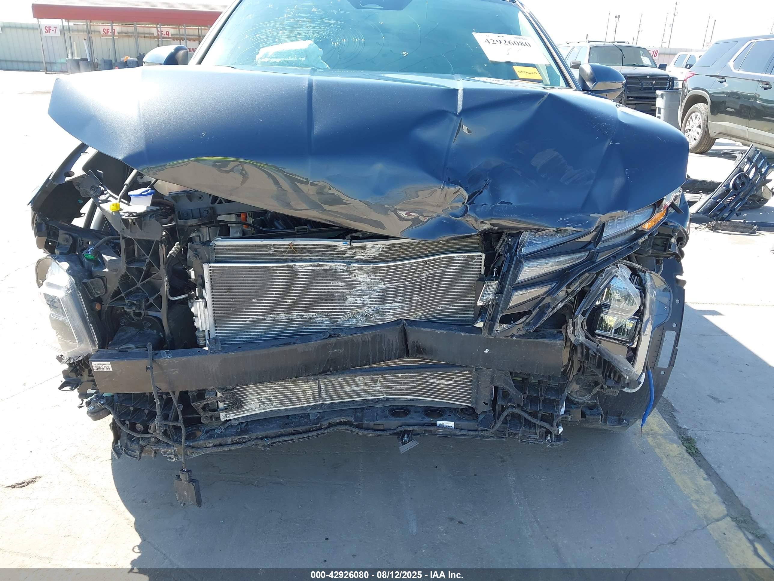 HYUNDAI TUCSON image 6