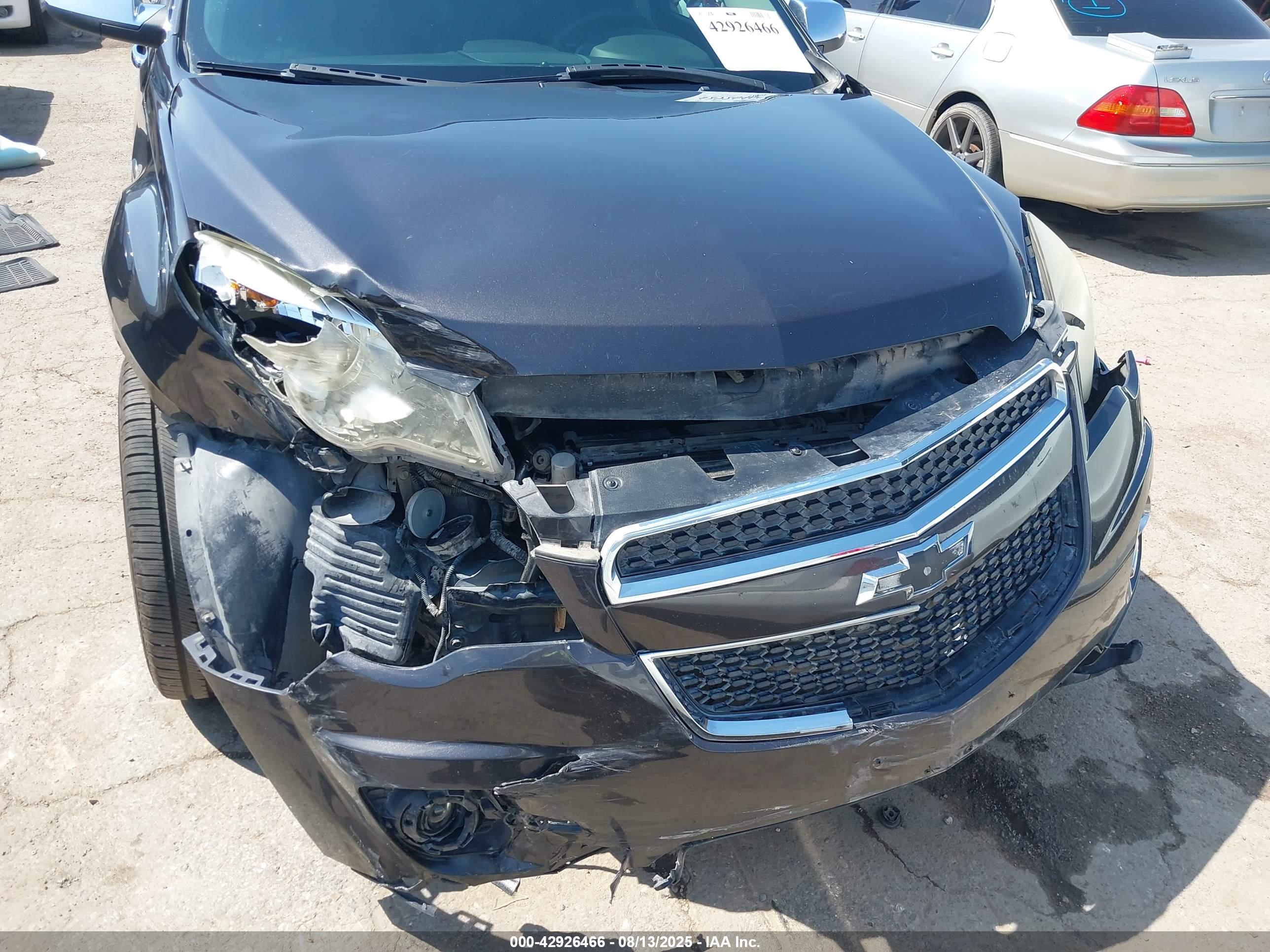 CHEVROLET EQUINOX image 6