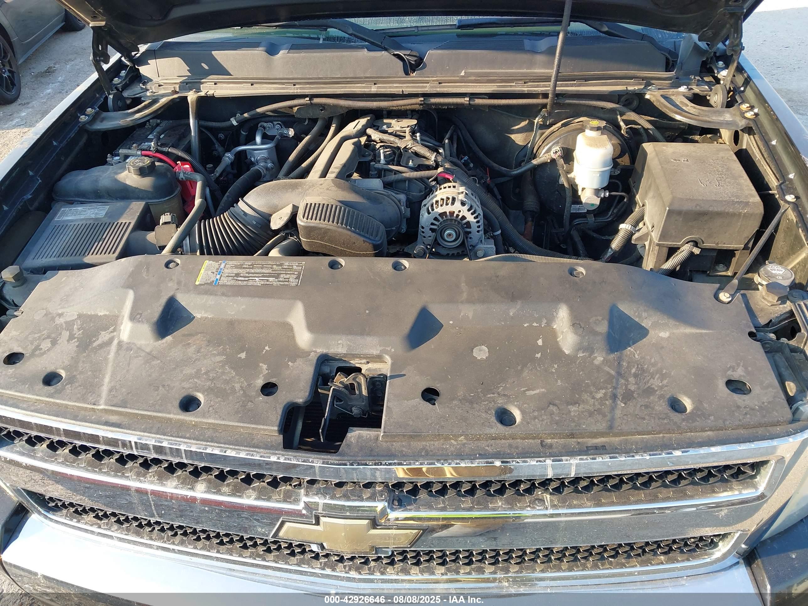 CHEVROLET SILVERADO image 10